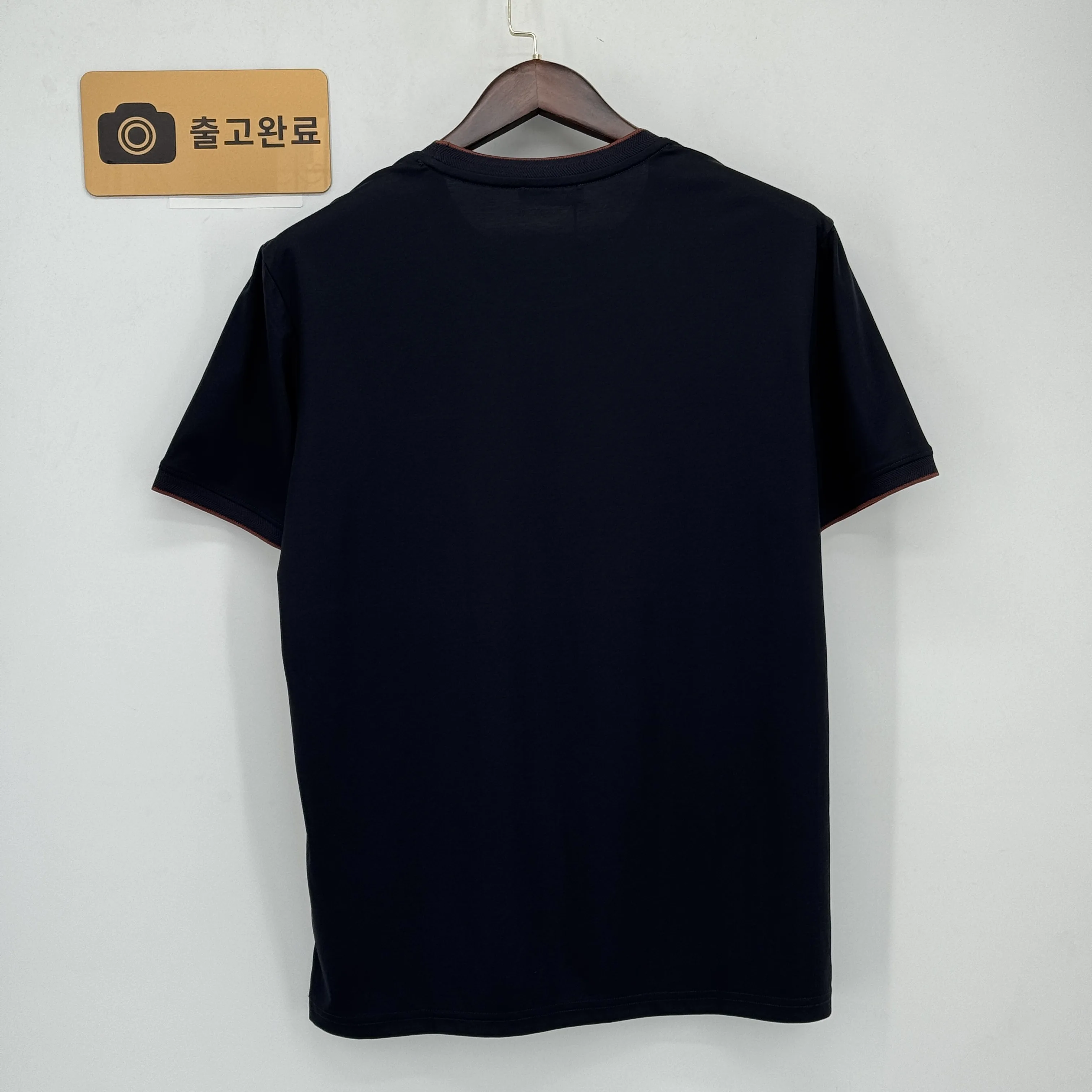 로로피아나 반팔티 검수사진 2