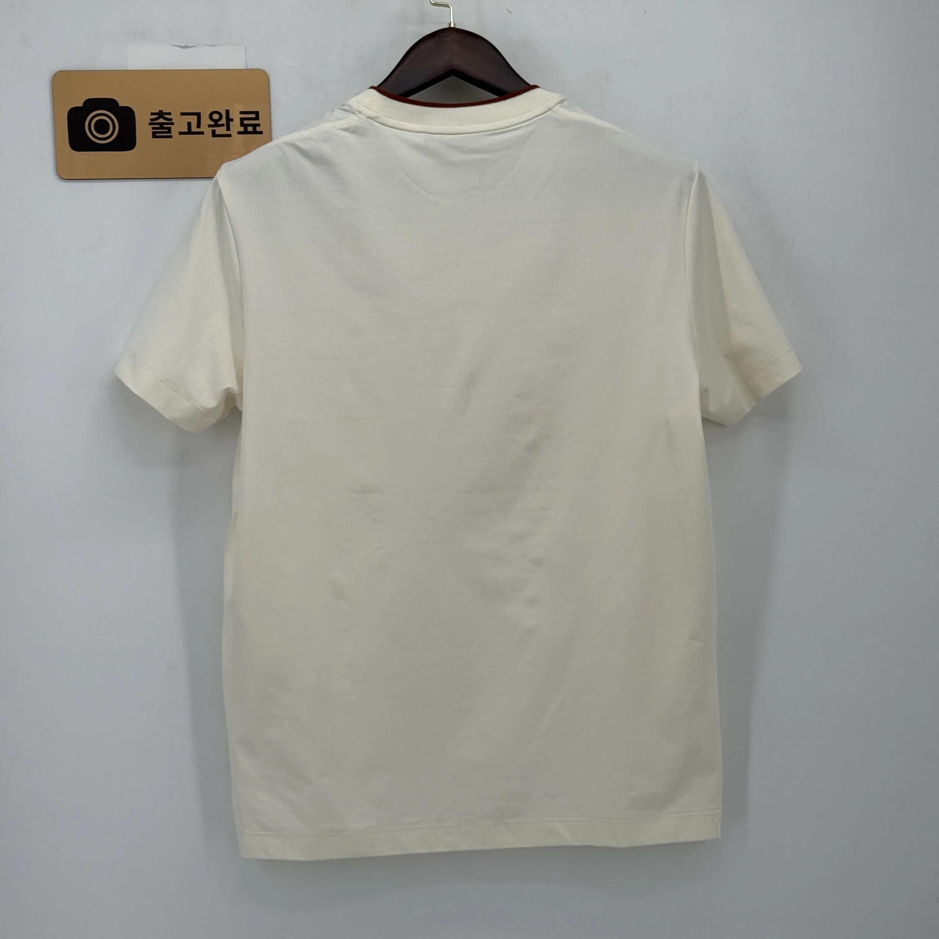 로로피아나 반팔티 검수사진 2