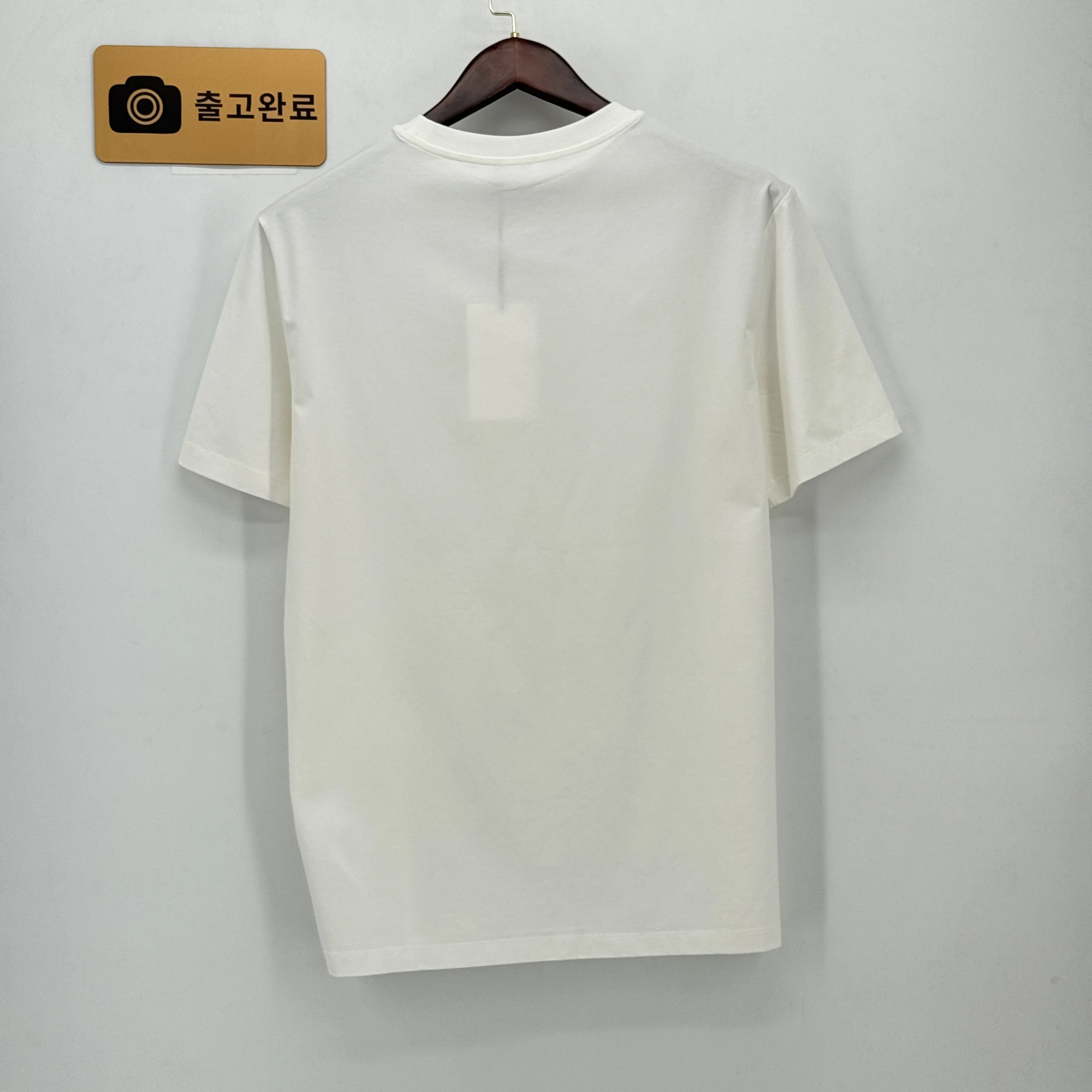셀린느 반팔 검수사진 2