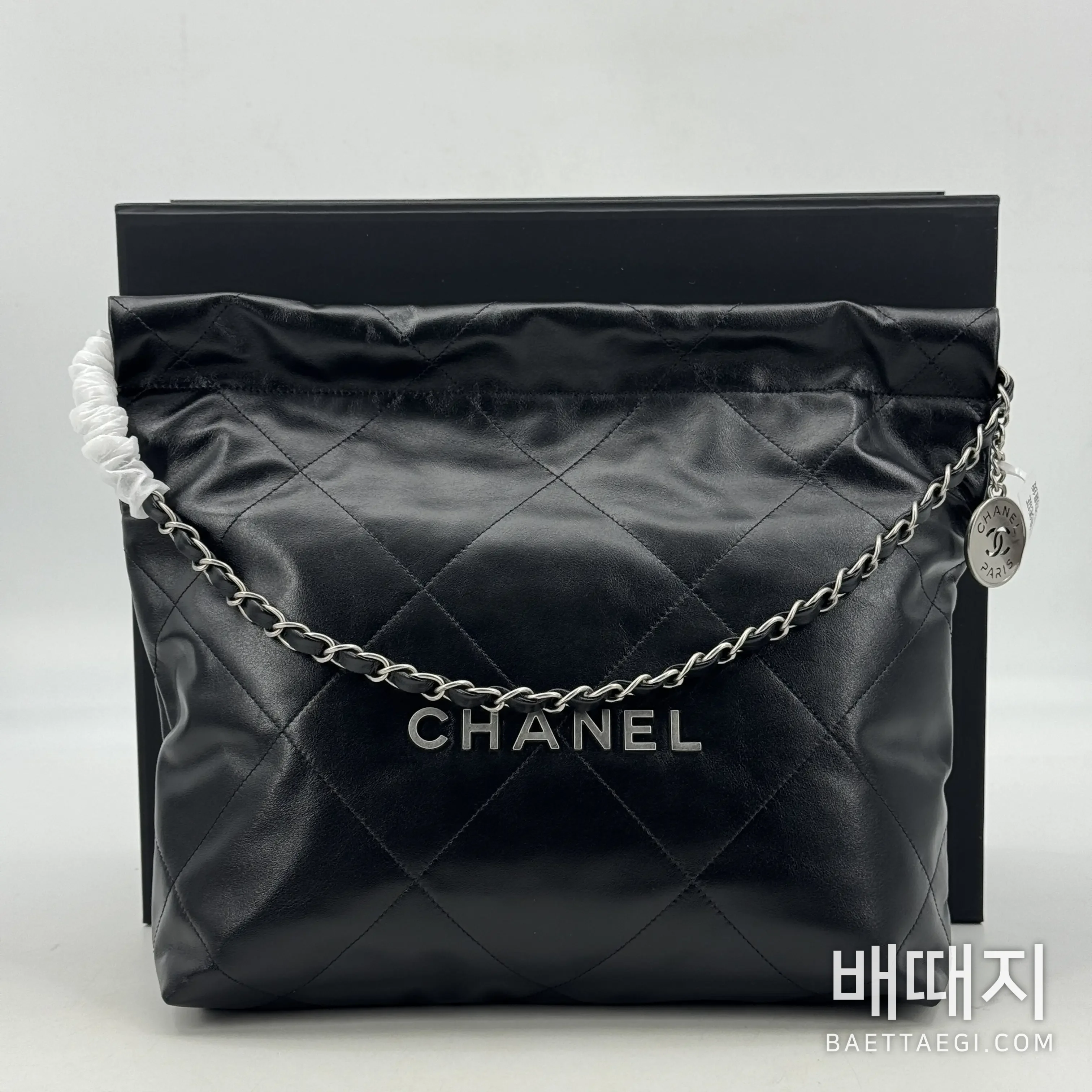 샤넬 22백 블랙 금장 가방 검수사진 2