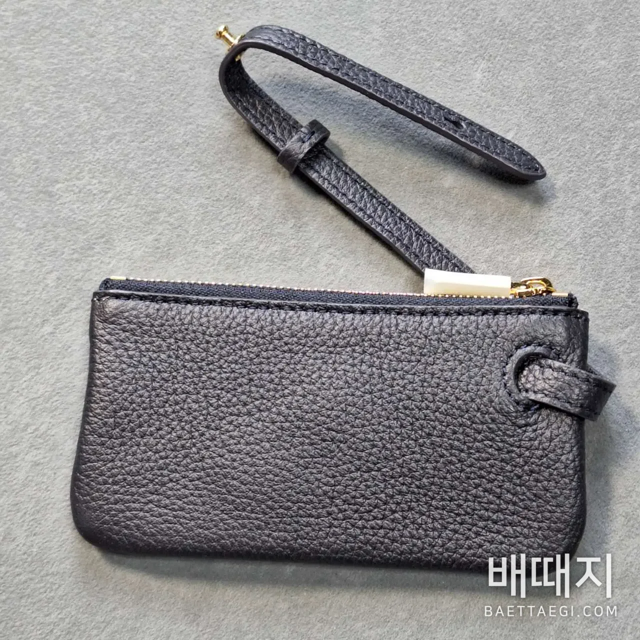 로로피아나 니들 탈착 숄더 스트랩 핸드백 검수사진 5