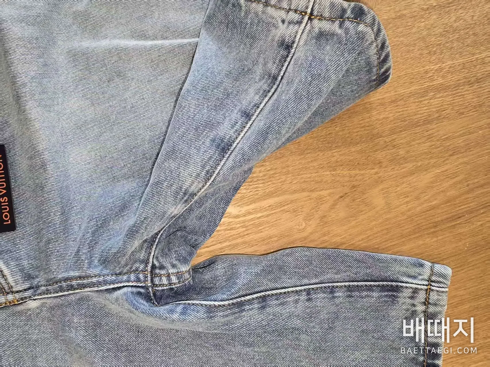 루이비통 LV 포켓 로고 데님 남성 반바지 검수사진 5