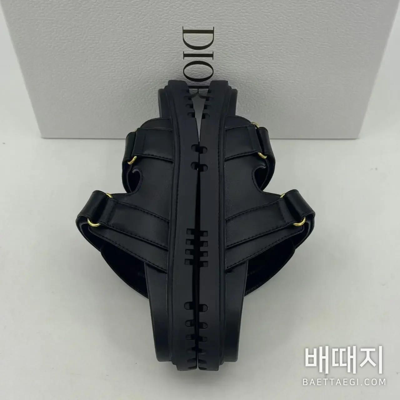 생로랑 니키 미니 램스킨 가방 검수사진 4