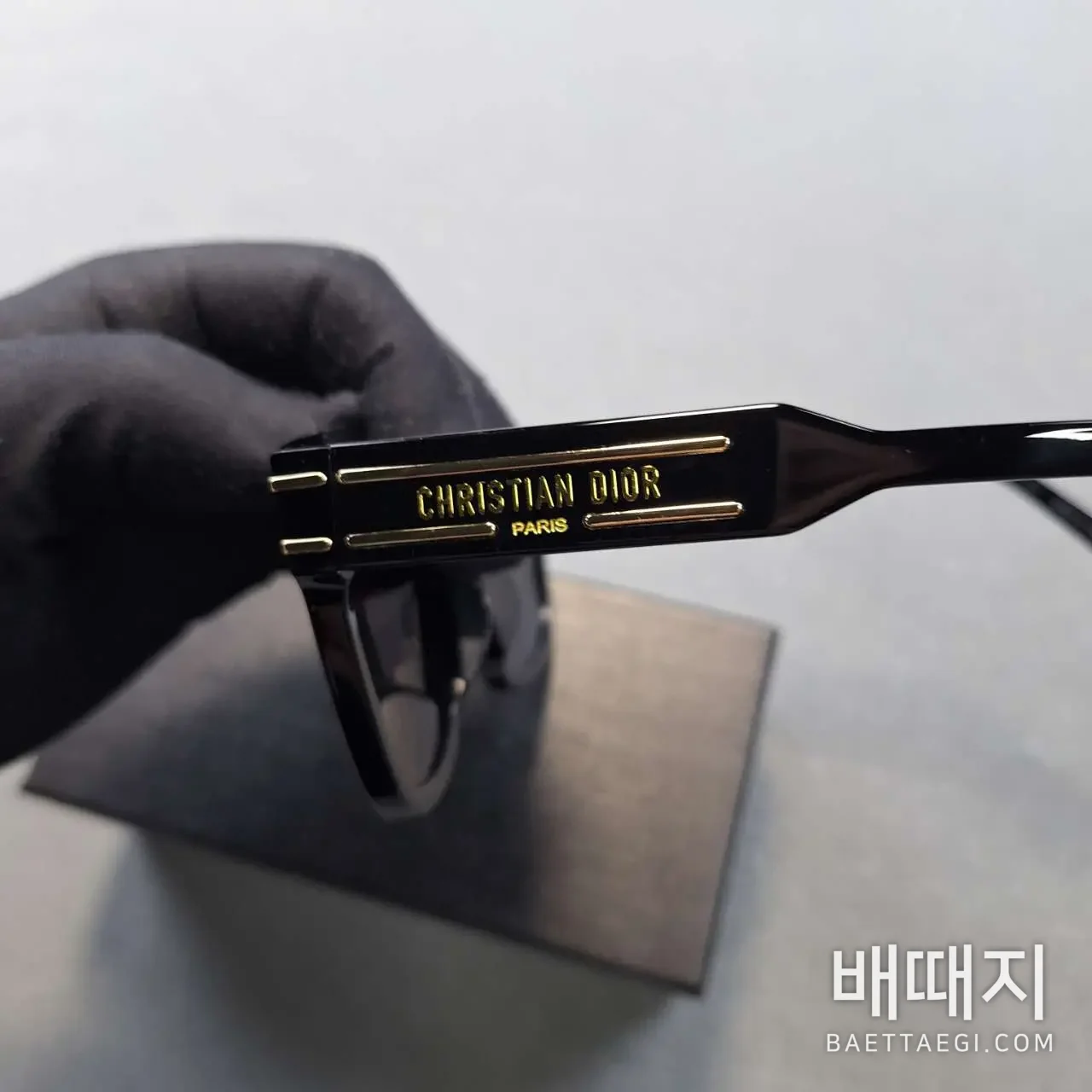 디올 선글라스 검수사진 3