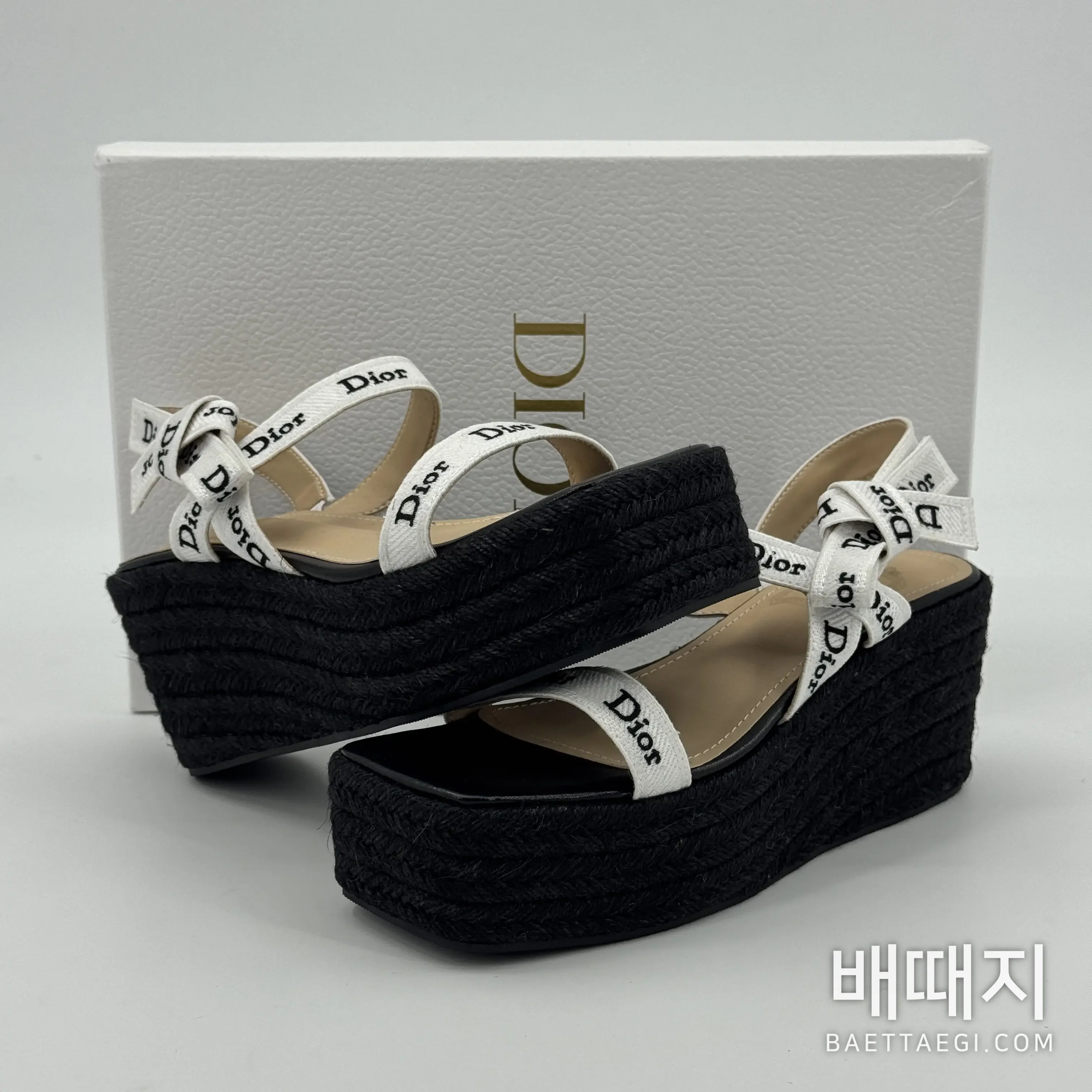 디올 뉴 보우레터 웨빙 스트랩 웨지 샌들 132616 검수사진 9