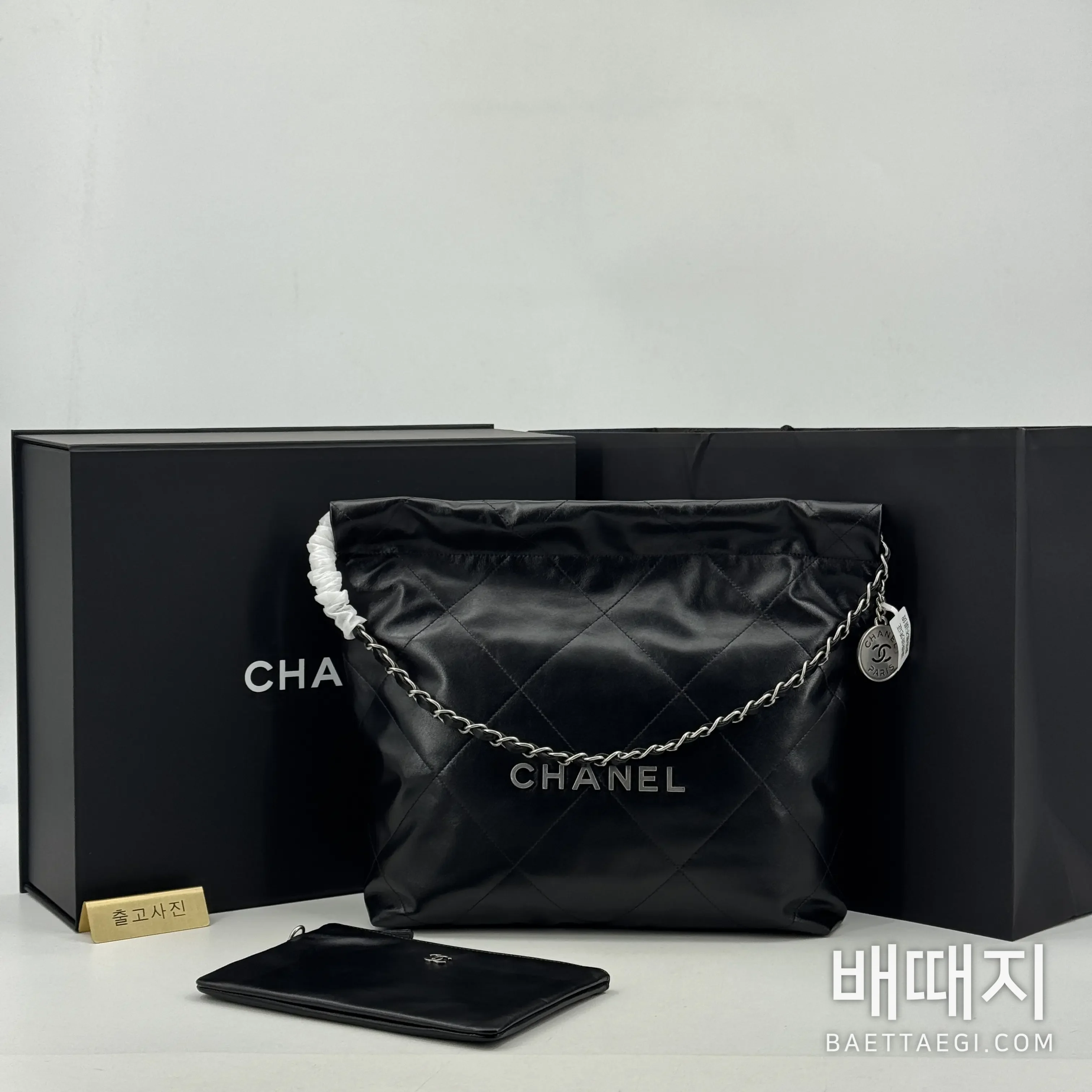 샤넬 22백 블랙 금장 가방 검수사진 1