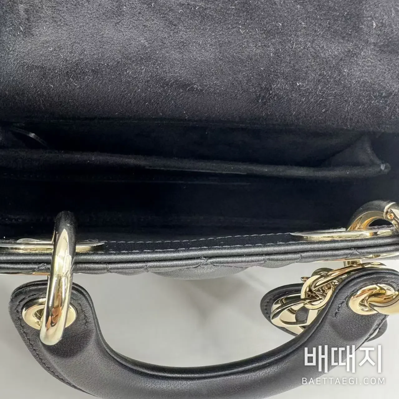 디올 레이디 D-조이 백 22 x 11 x 6cm (여왕) 검수사진 8