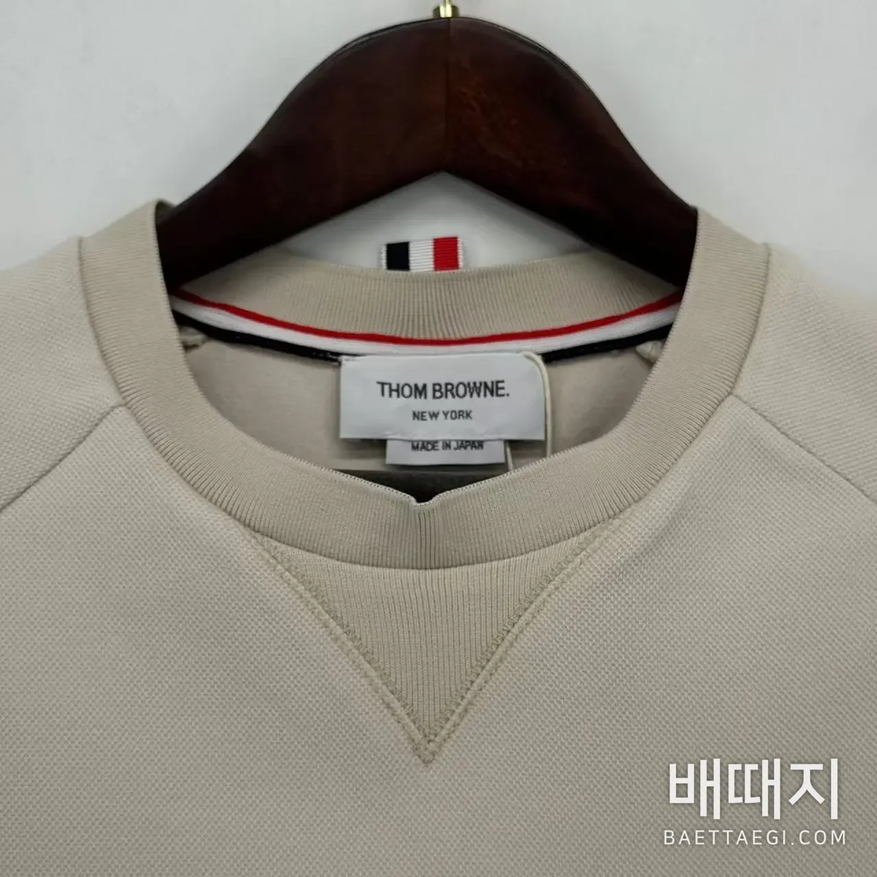 톰브라운 노슬리브 피케 반팔 티셔츠 검수사진 4