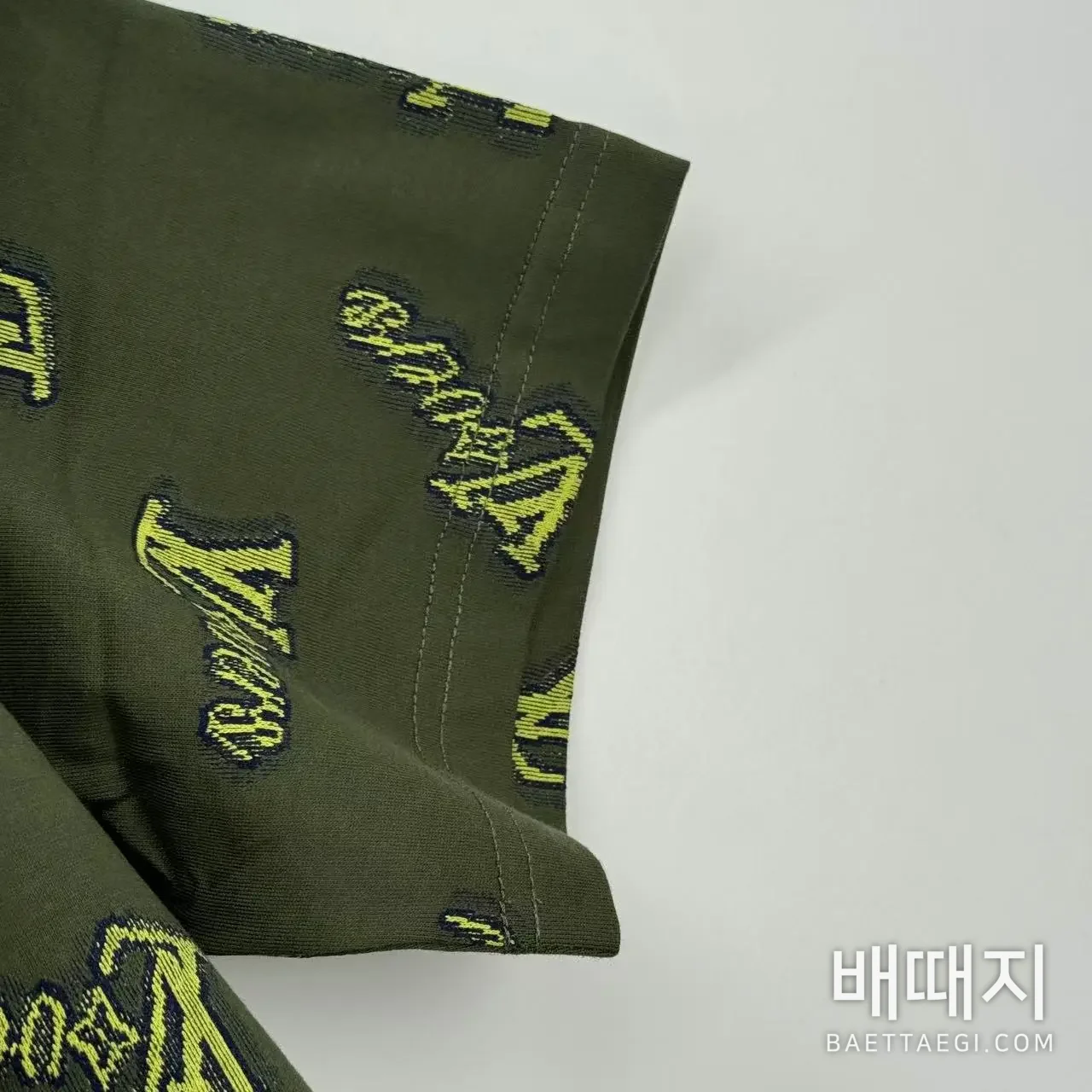 루이비통 러버스 컷아웃 자카드 코튼 반팔 티셔츠 검수사진 5