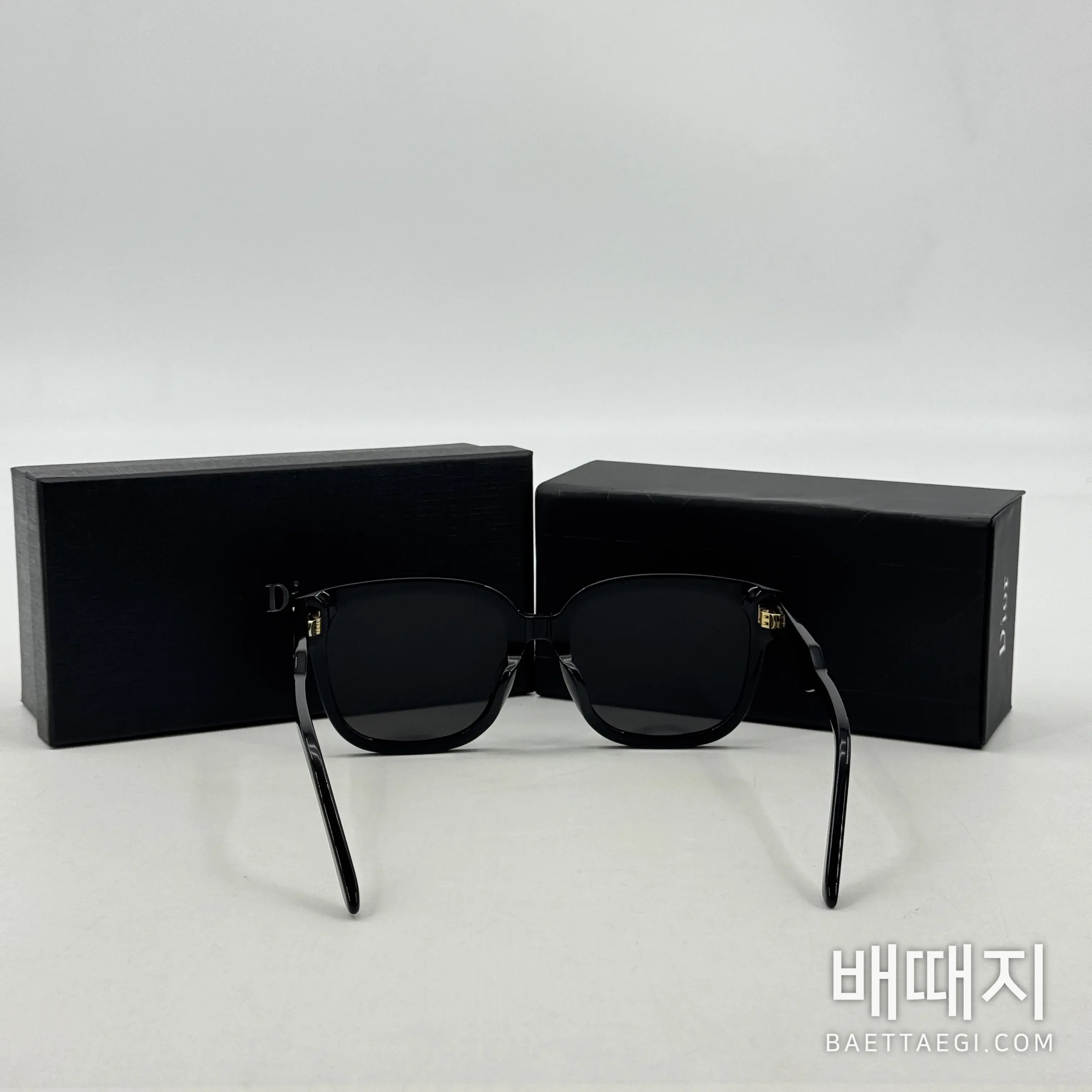 디올 선글라스 검정 검수사진 4