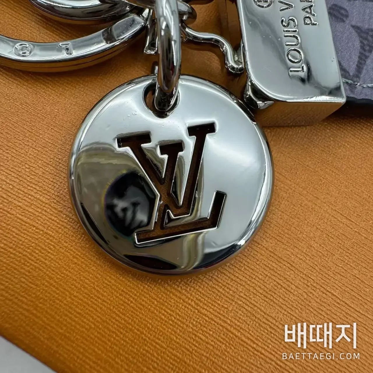 루이비통 키링 38682 Keyring 검수사진 6