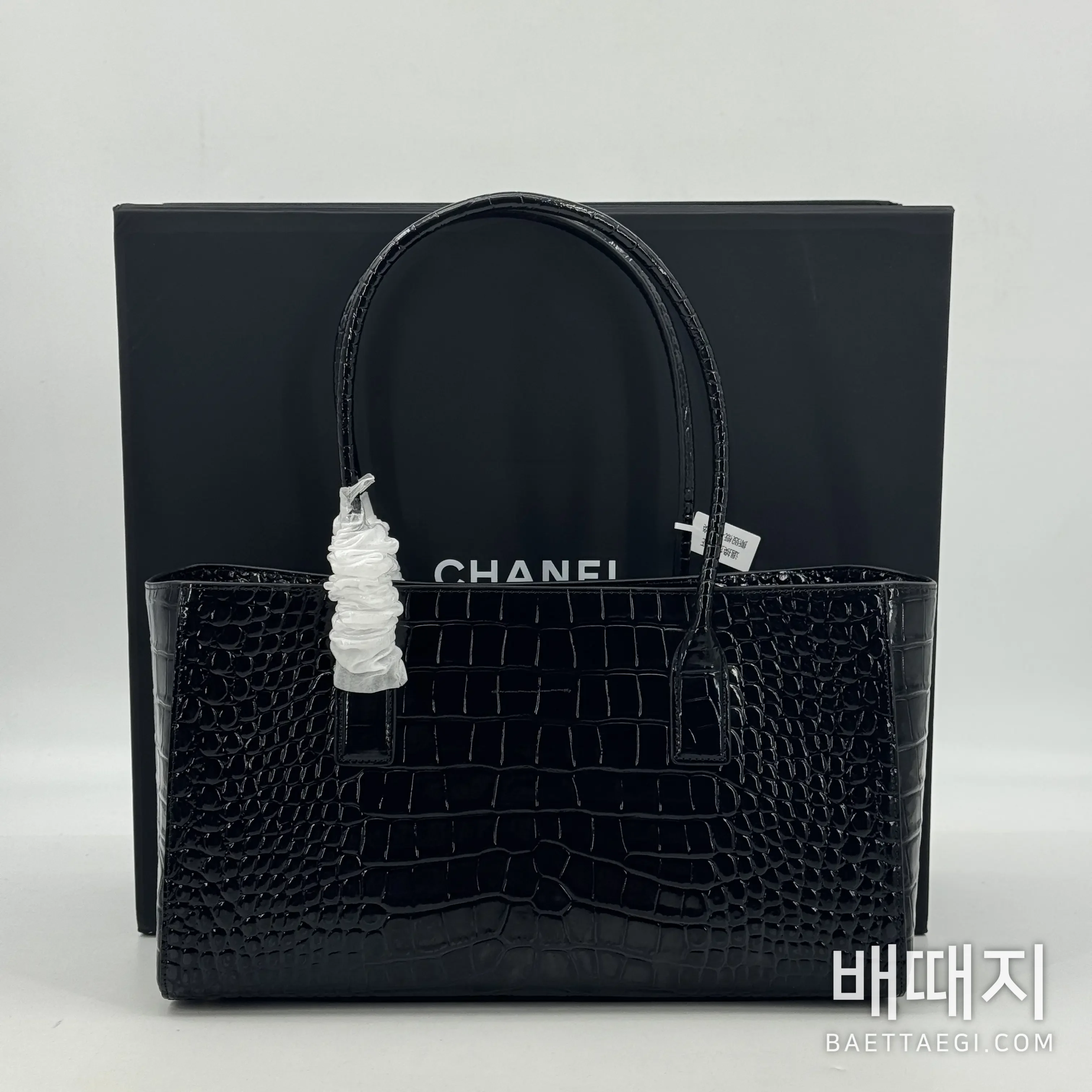 샤넬 크로커다일 스킨 토트백 검수사진 3