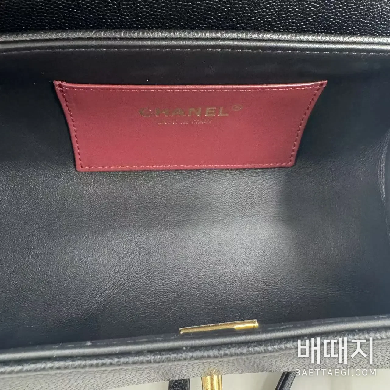 샤넬 코코 프레피 볼링백 (아서) 검수사진 9
