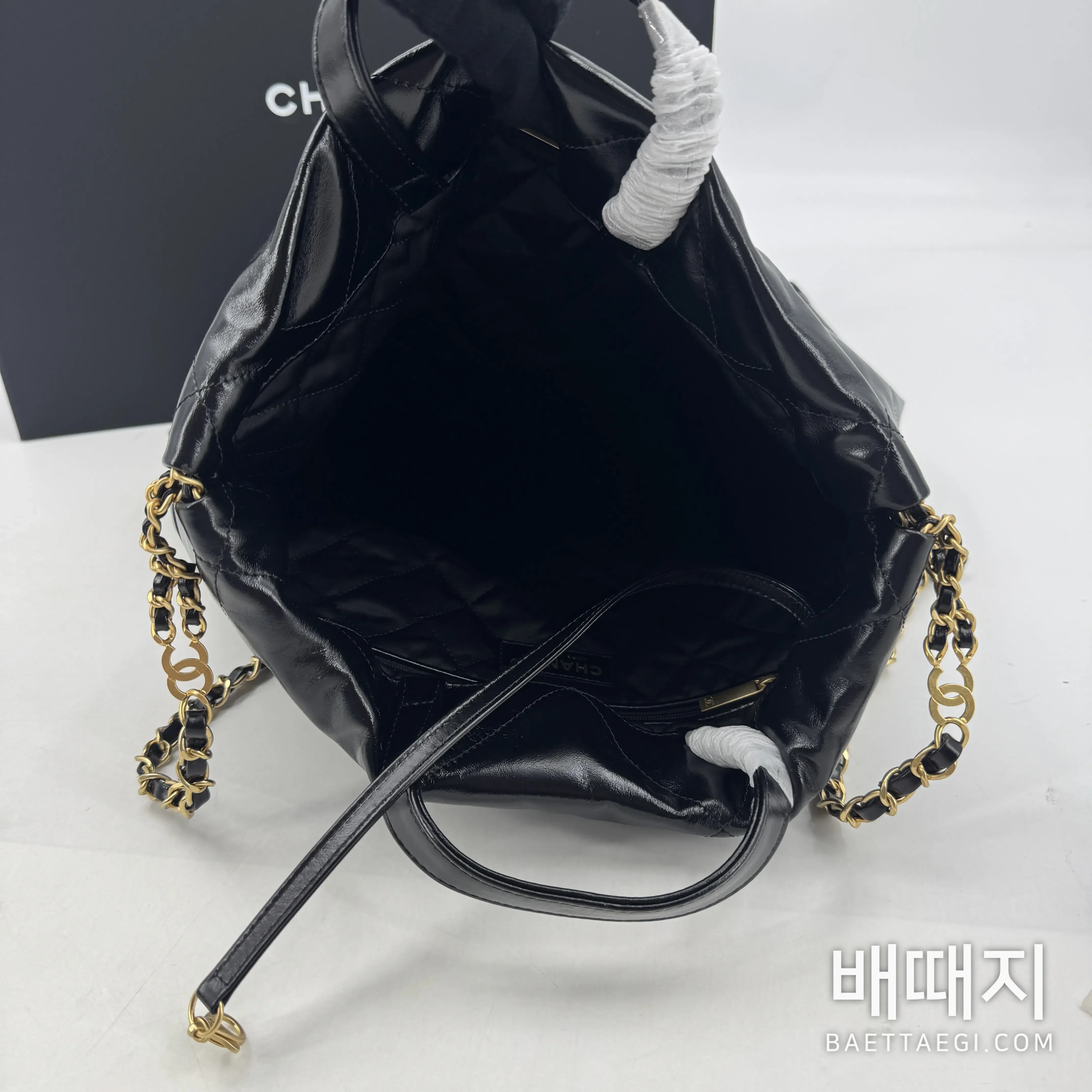 샤넬 22백 백팩 검수사진 13