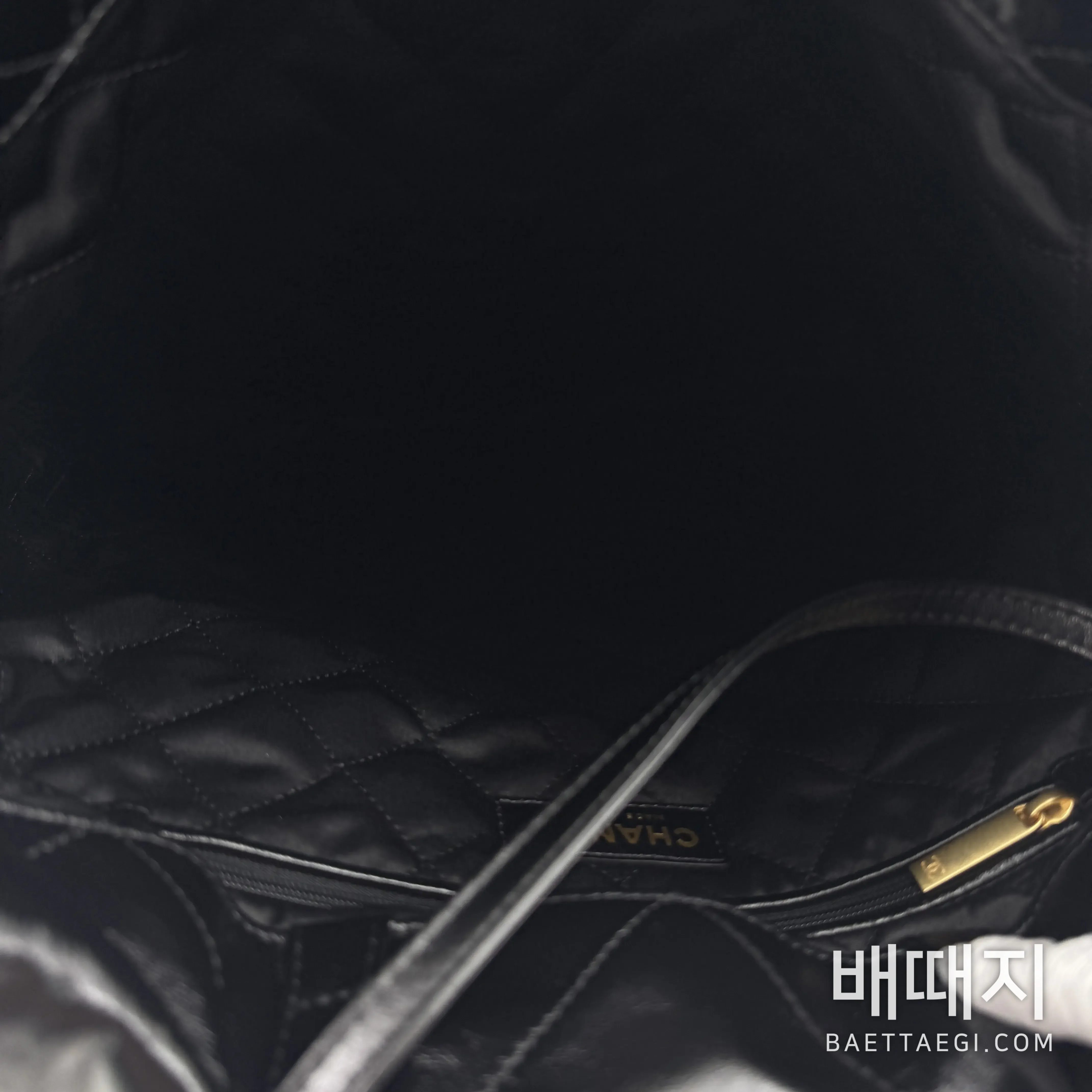 샤넬 22백 백팩 검수사진 14