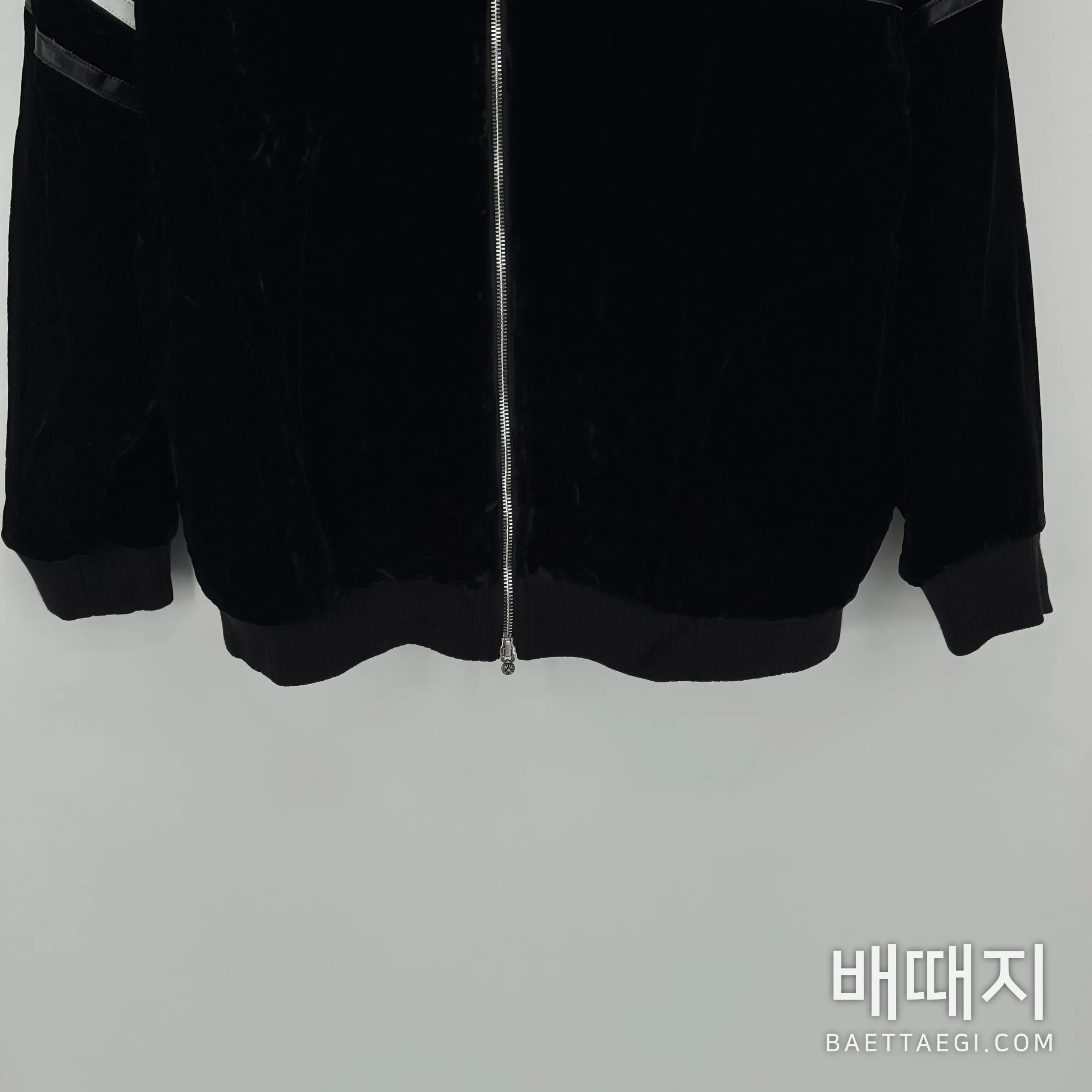 크롬하츠 집업 상의 검수사진 3