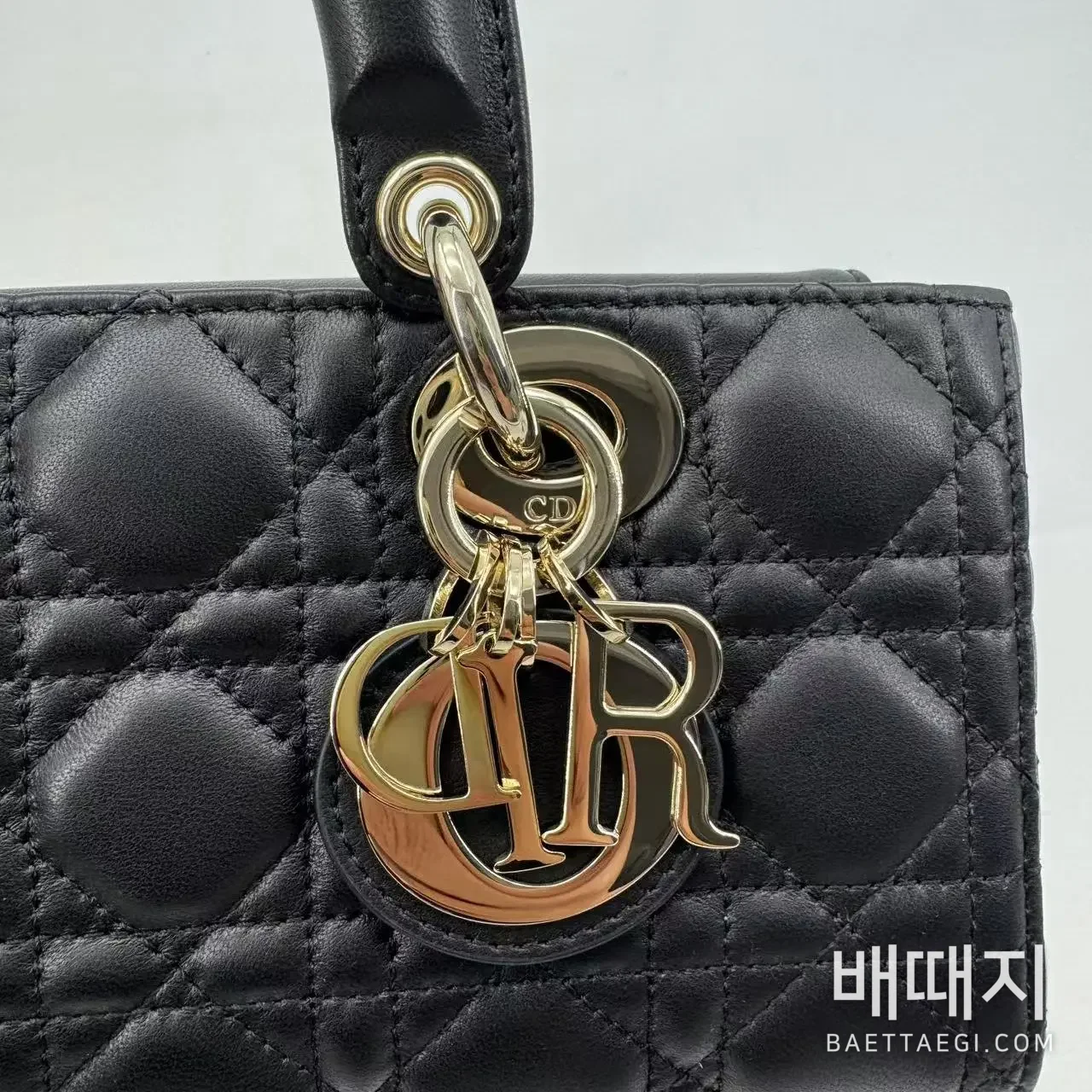 디올 레이디 D-조이 백 22 x 11 x 6cm (여왕) 검수사진 9