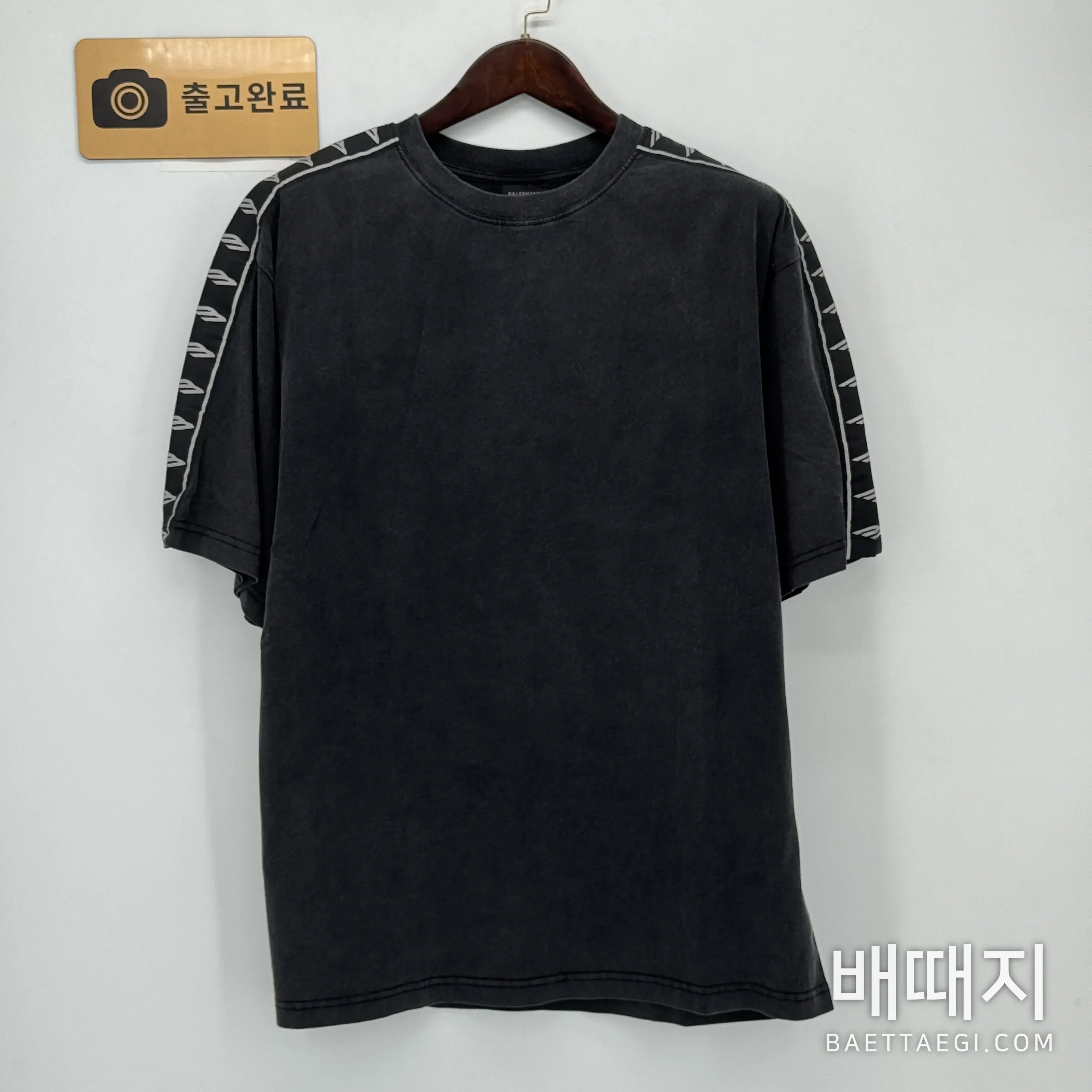 발렌시아가 유니섹스 워시 가공 크루넥 반팔 티셔츠 검수사진 1