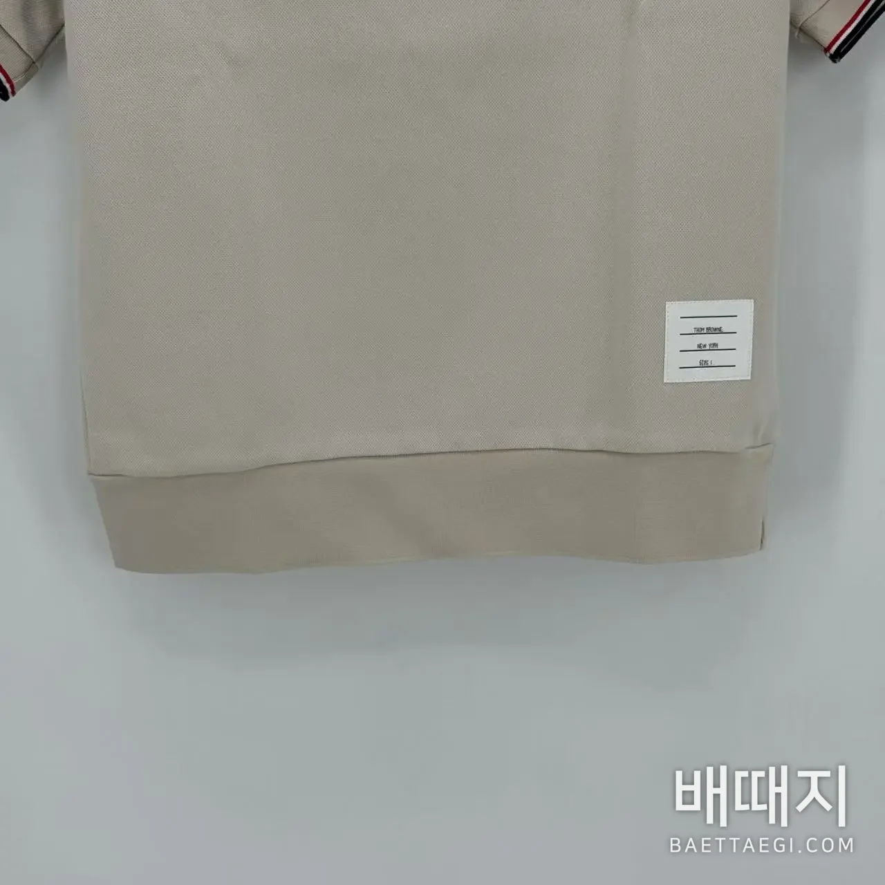 톰브라운 노슬리브 피케 반팔 티셔츠 검수사진 3
