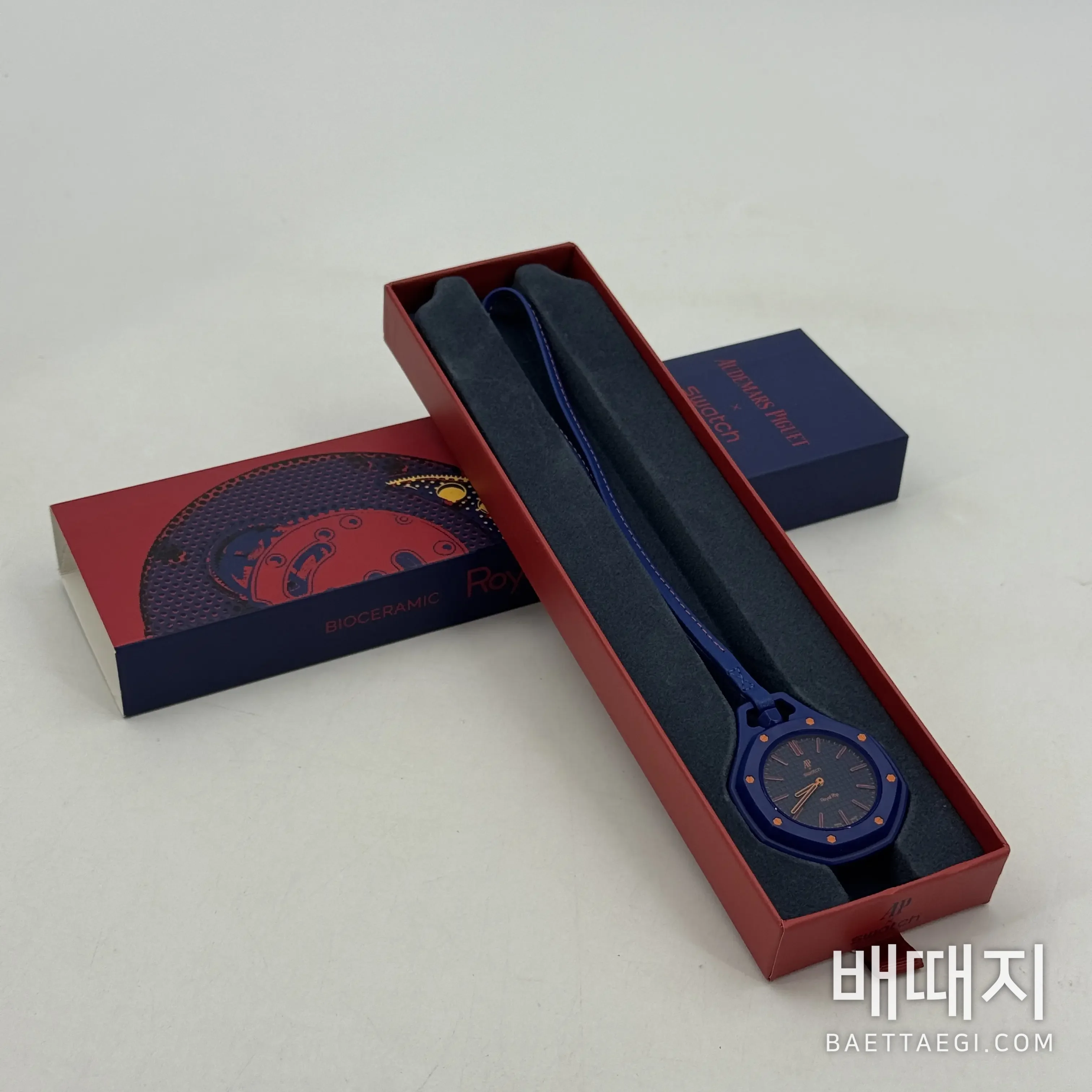오데마피게 바이오세라믹 로얄 오크 팝 시계 오렌지 스트랩 세트 검수사진 2