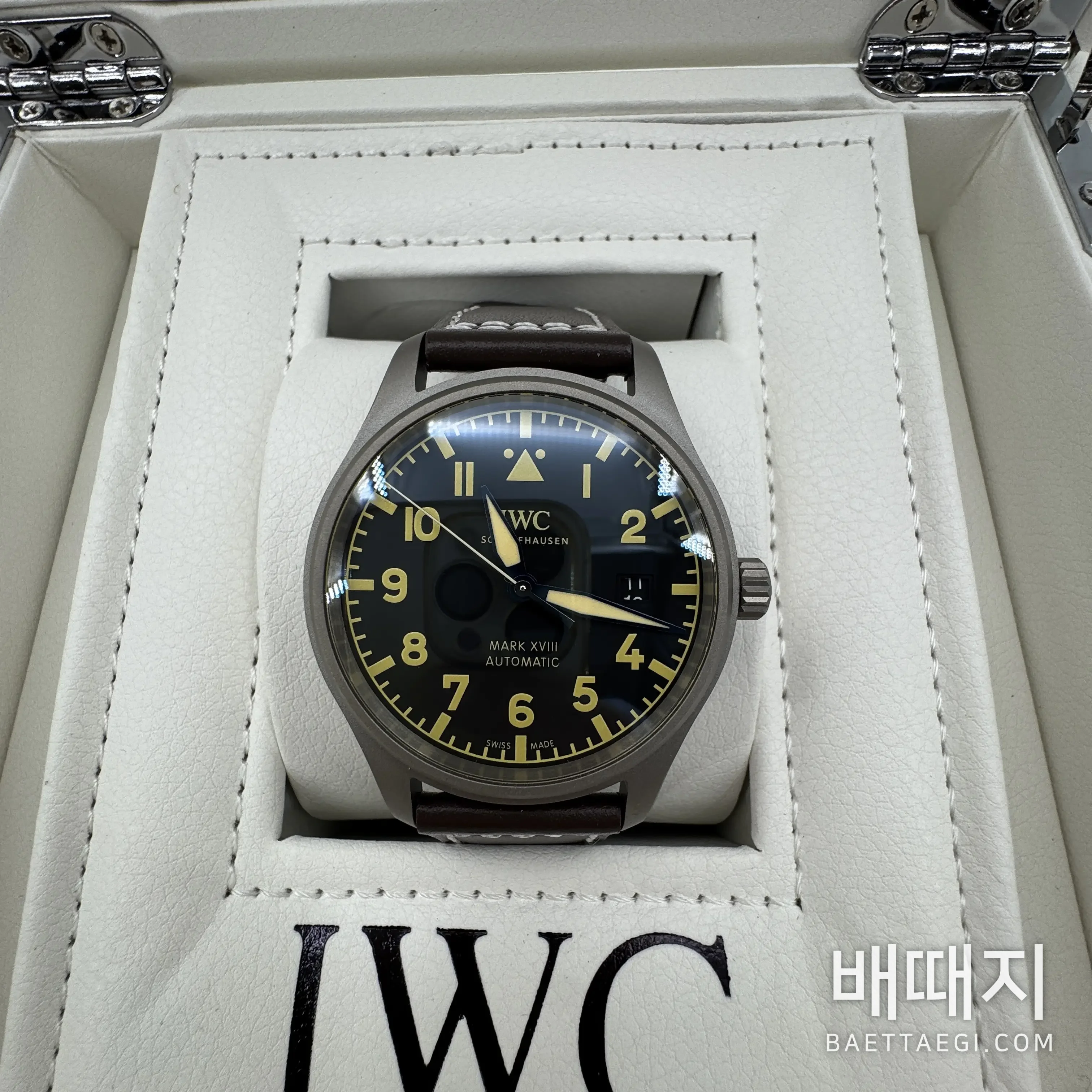 IWC 파일럿 마크 XVIII 티타늄 시계 IW327006 42502 검수사진 9