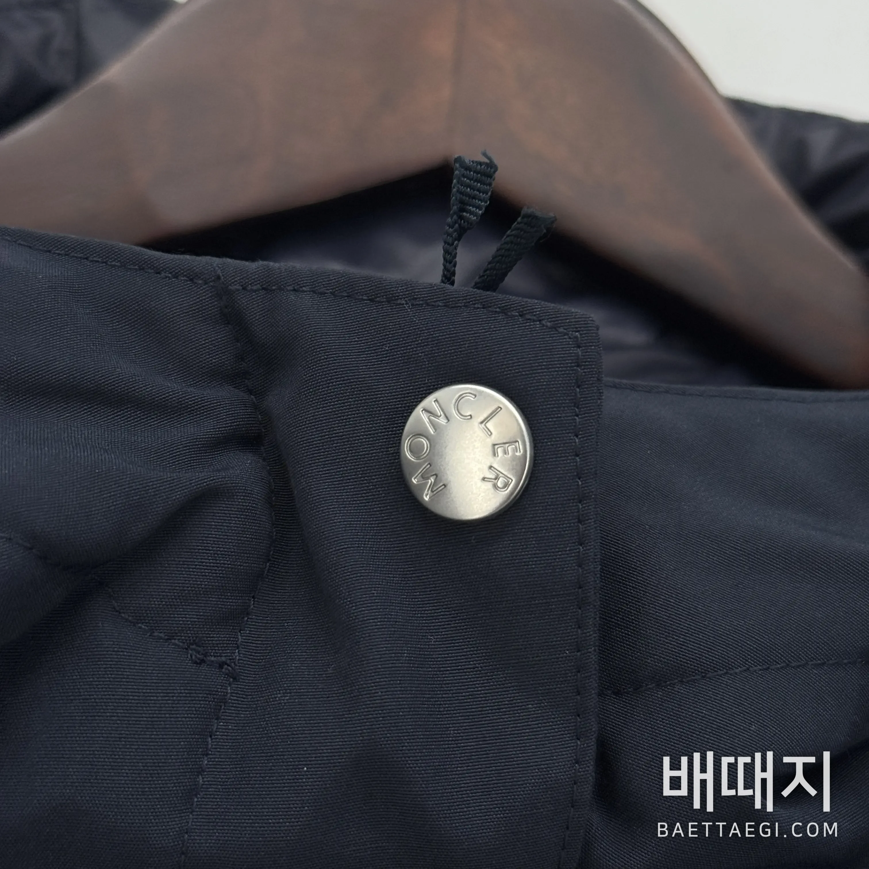 몽클레르 유칼립투스 후드 쇼트 다운 자켓 검수사진 5