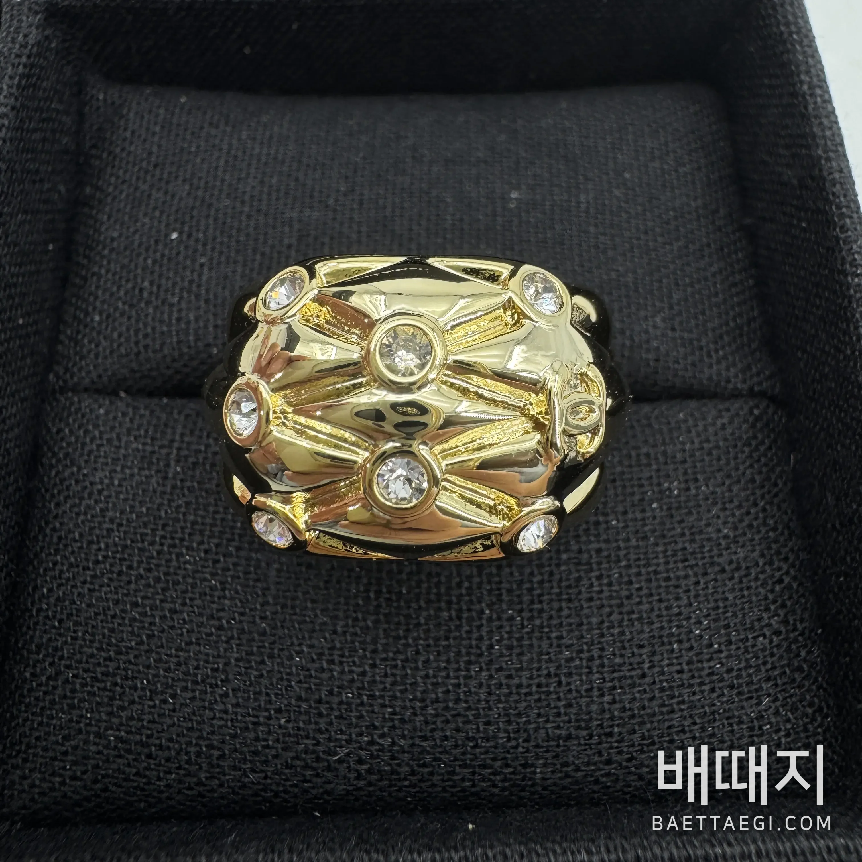 샤넬 다이아몬드 패턴 더블 C 골드 반지 검수사진 3