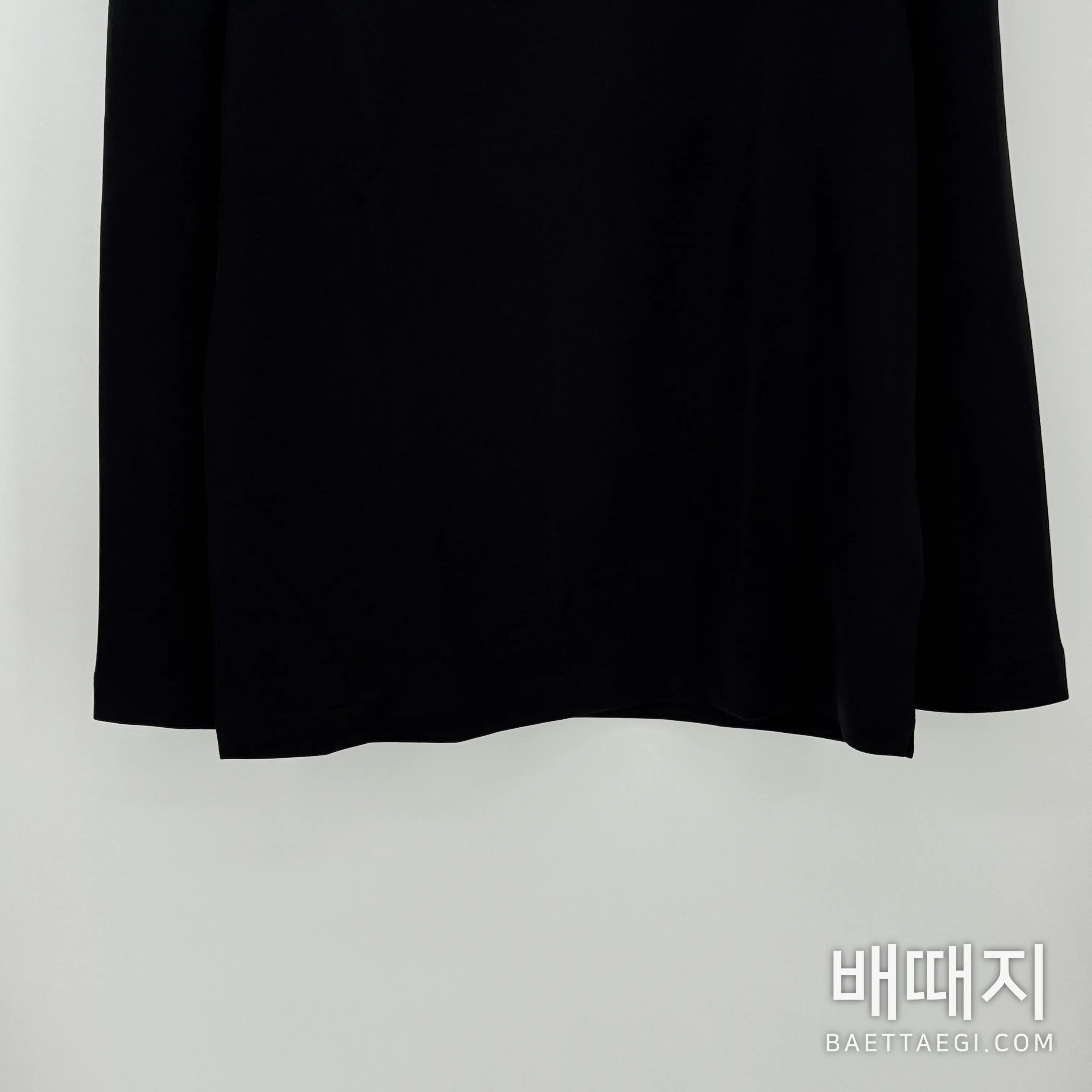 프라다 남성 긴팔 티셔츠 검수사진 2