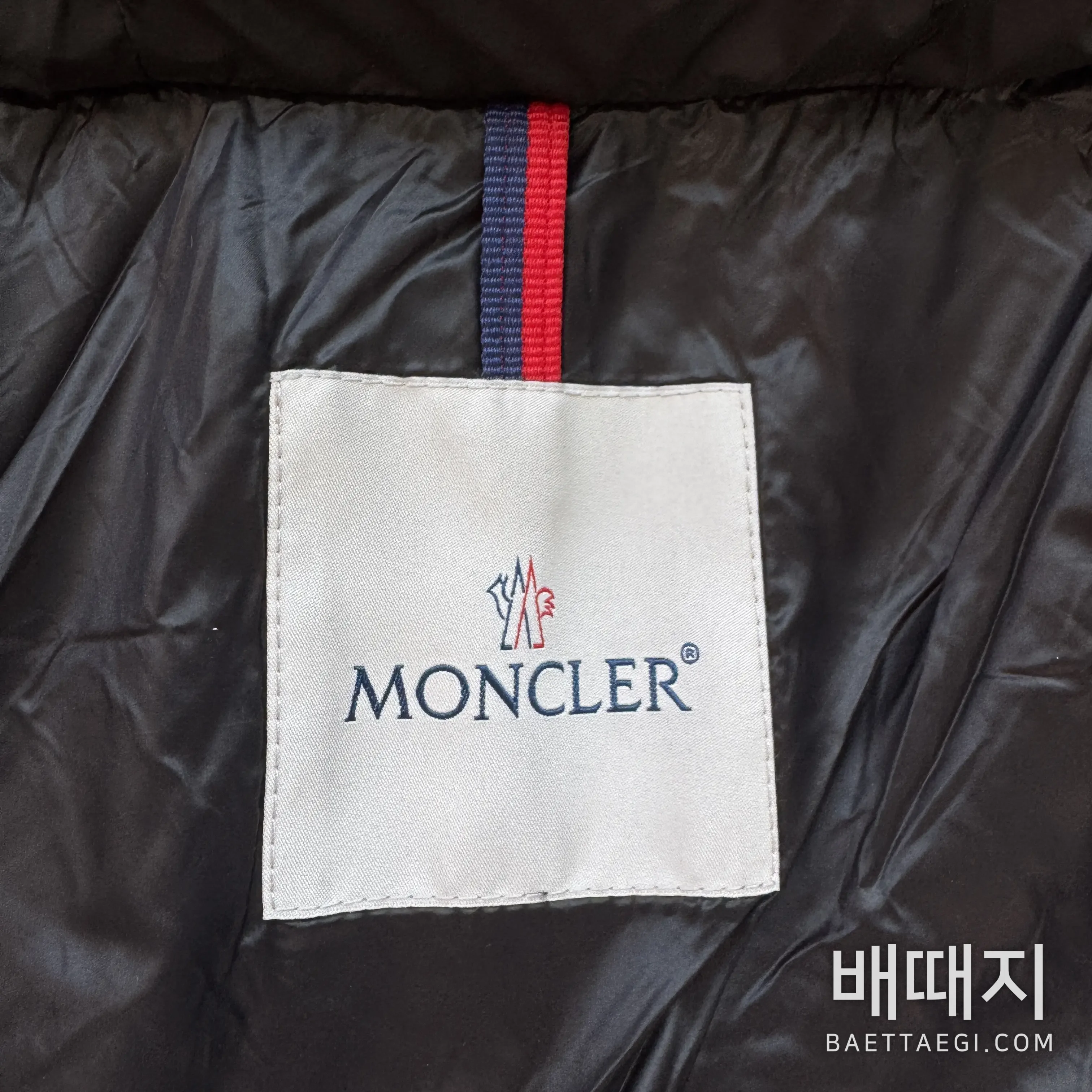 몽클레르 남성 후드 다운 패딩 점퍼 검수사진 2
