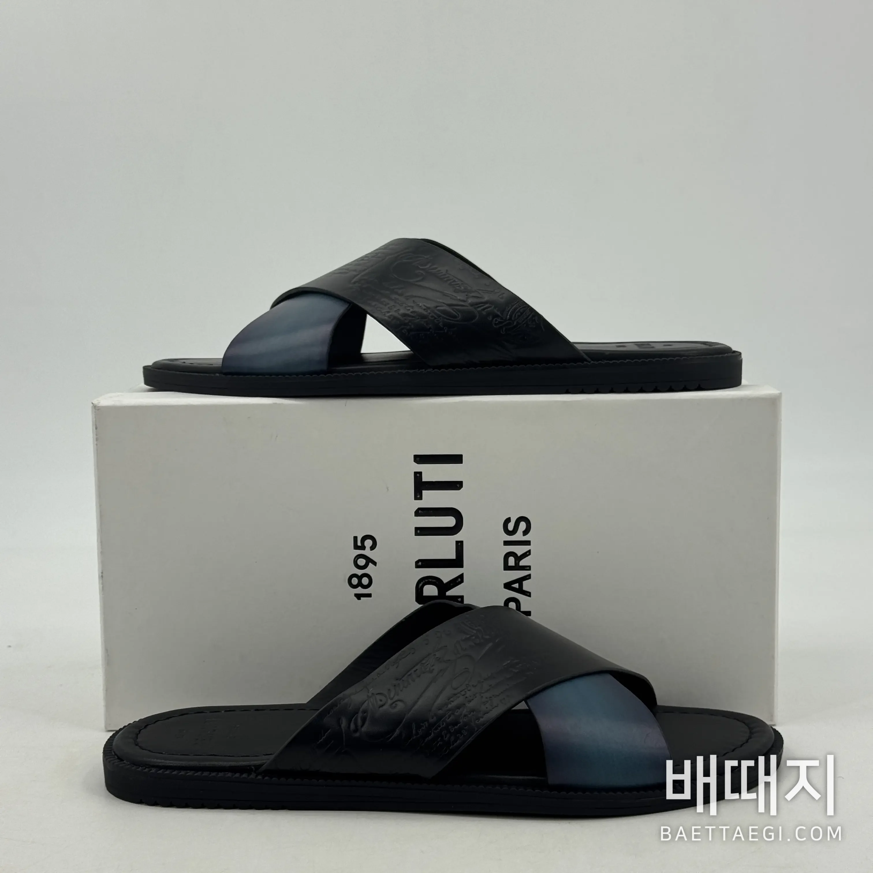 벨루티 핸드메이드 송아지가죽 샌들 검수사진 2