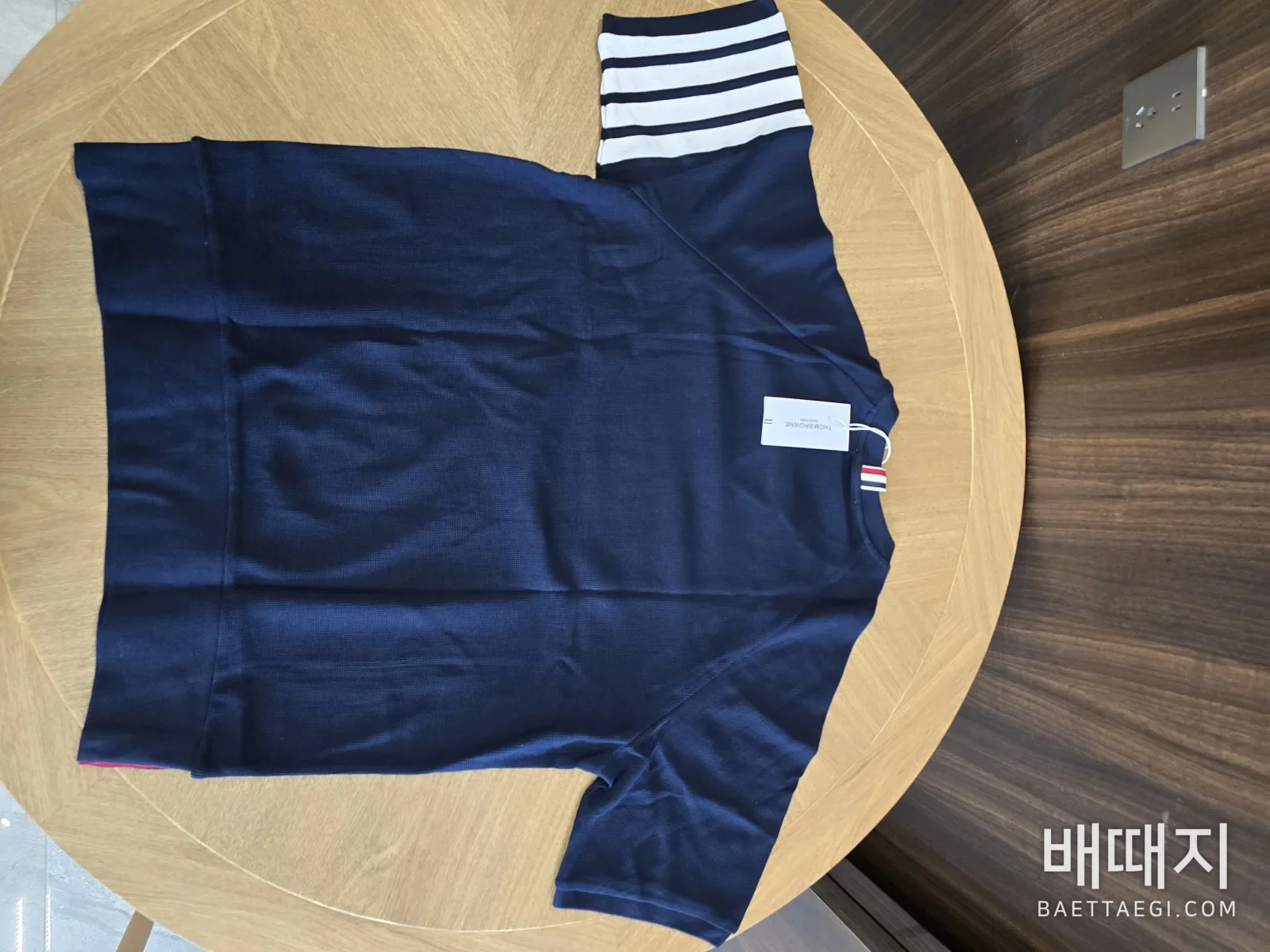 톰브라운 남성 반팔 50524 Thom Browne T Shirt 검수사진 12