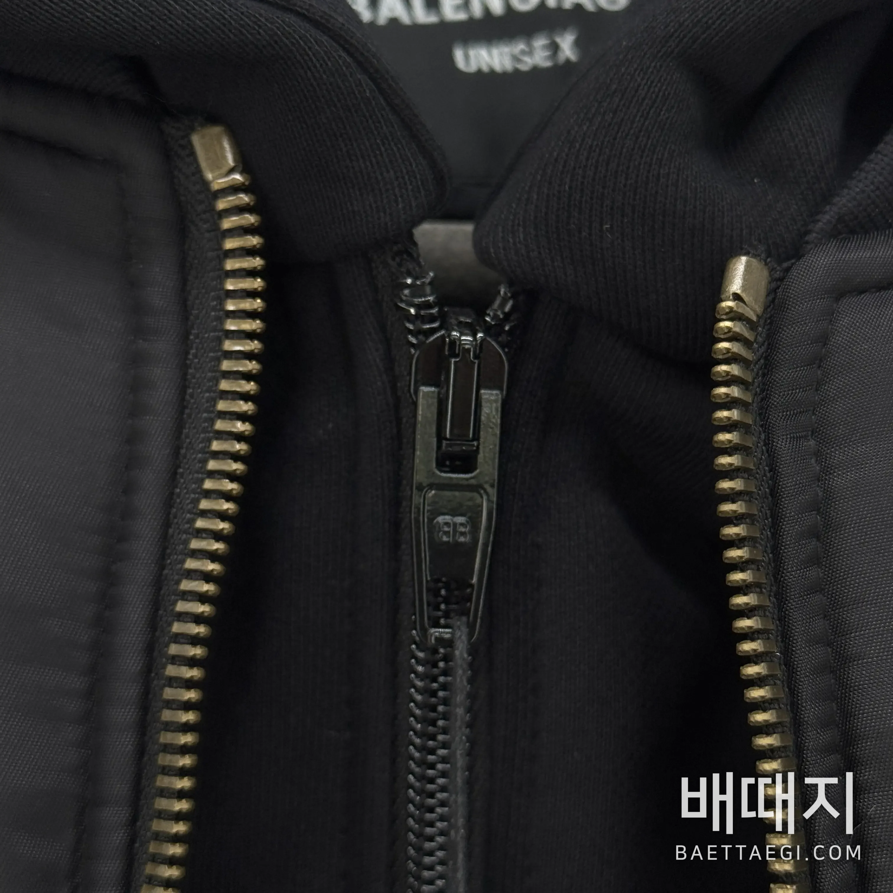 발렌시아가 파리 올 인 봄버 블랙 검수사진 5
