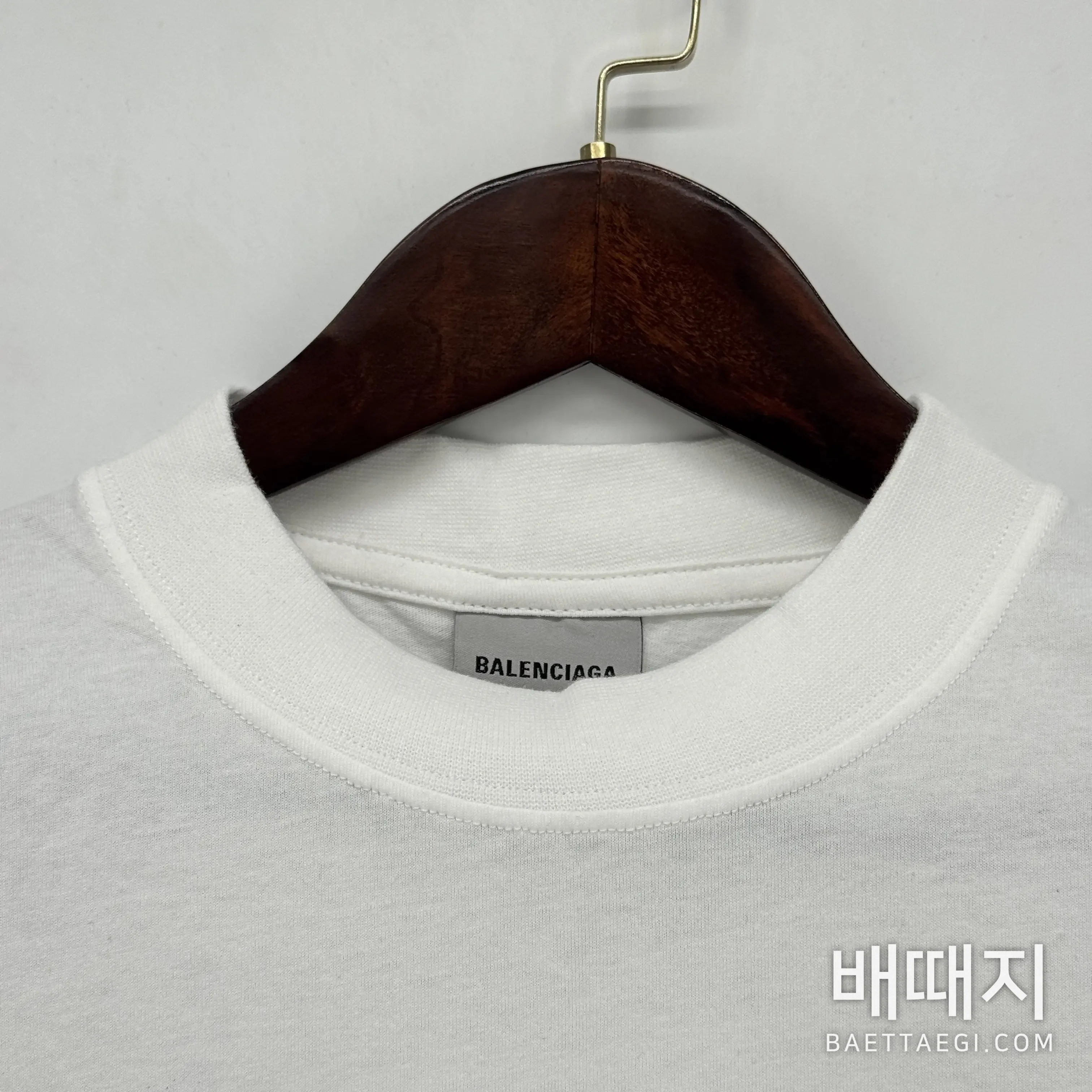 발렌시아가 남성 코마 코튼 긴팔 티셔츠 검수사진 2