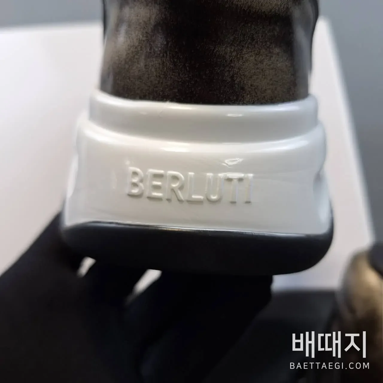 벨루티 가죽 스니커즈 남성 신발 24557 검수사진 6