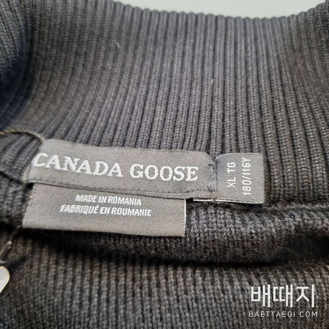 캐나다구스 [RF] 6830 블랙 205676 Canada Goose 6830 검수사진 3