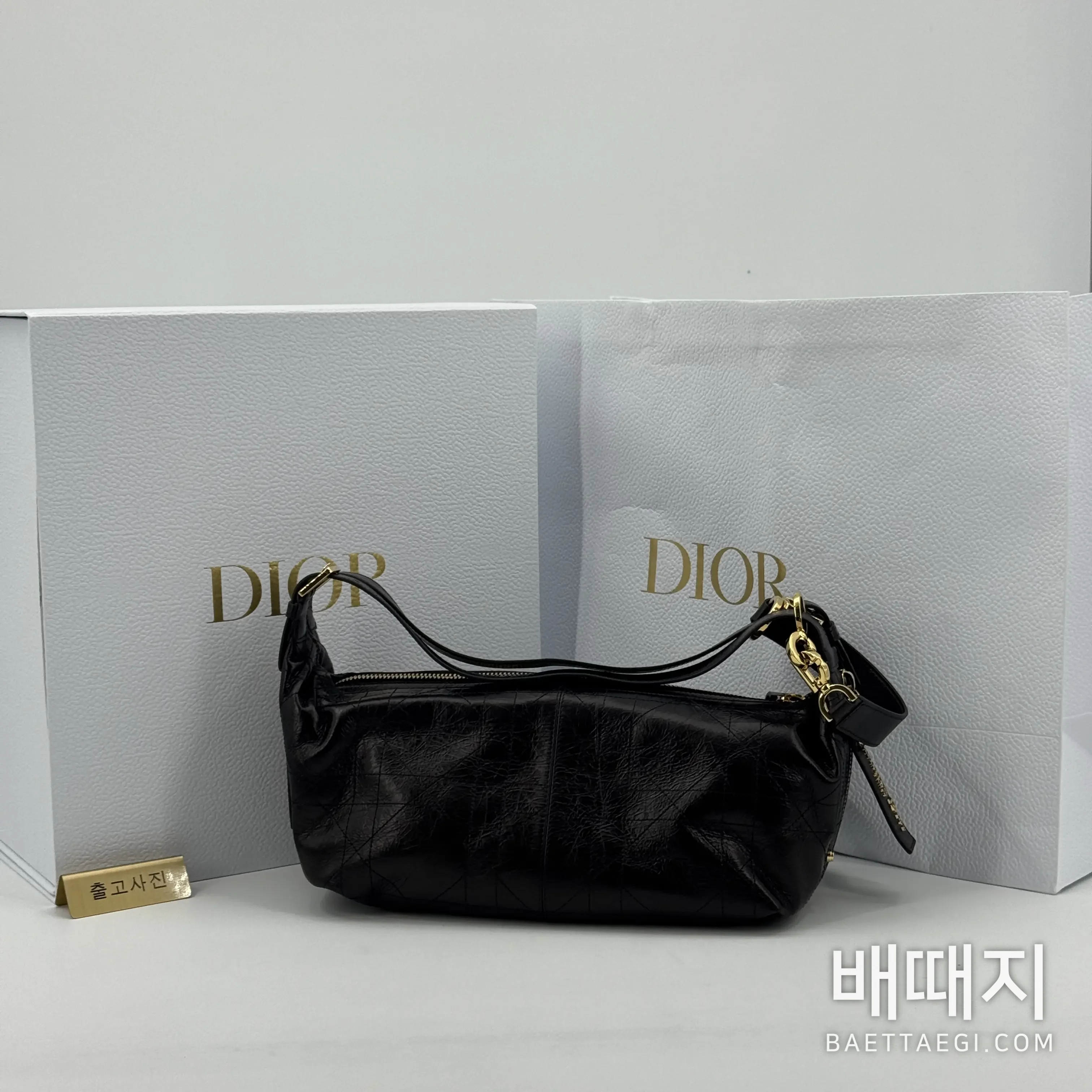 디올 미디엄 숄더백 16828 검수사진 1