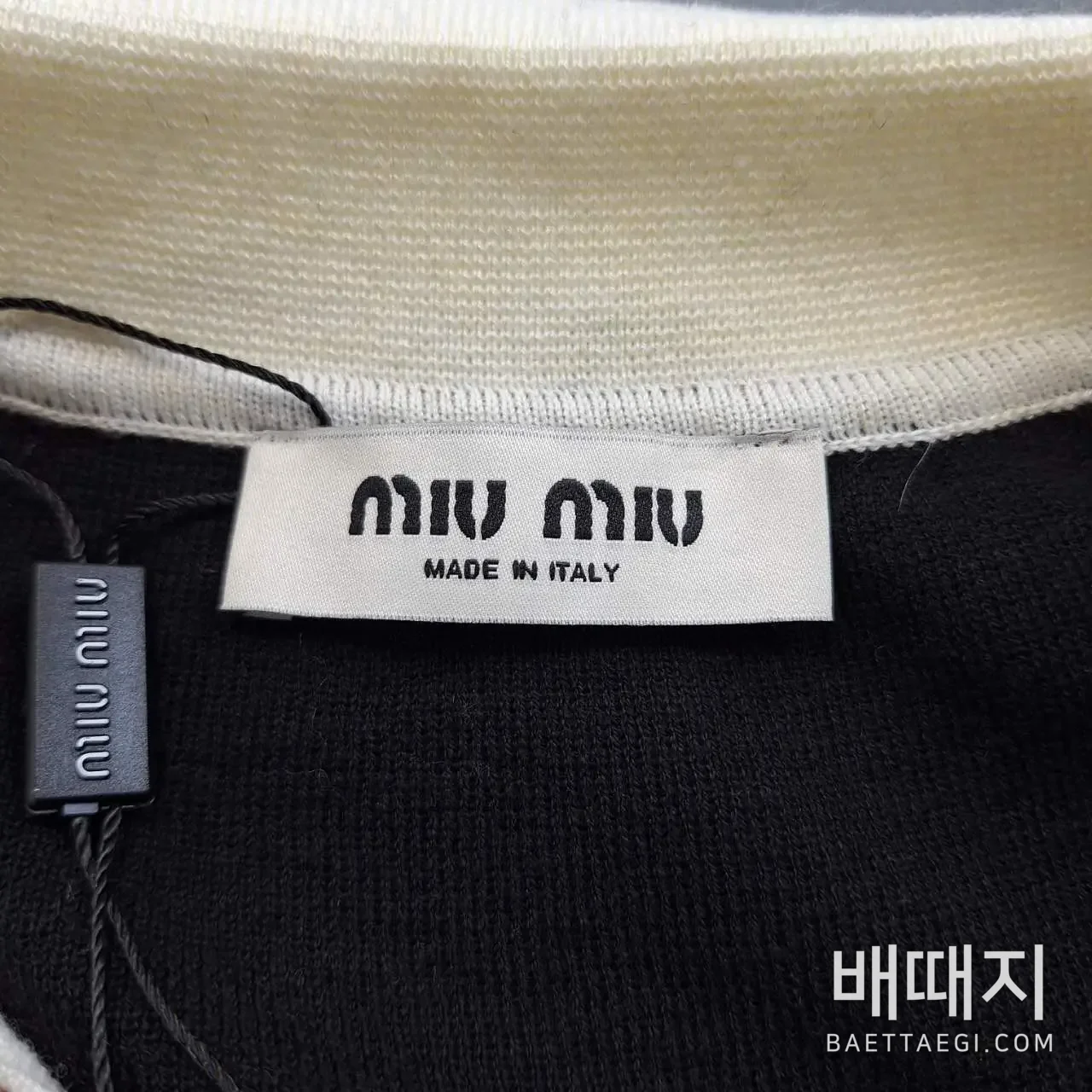 미우미우 컬러 블록 라펠 울 니트 가디건 검수사진 3