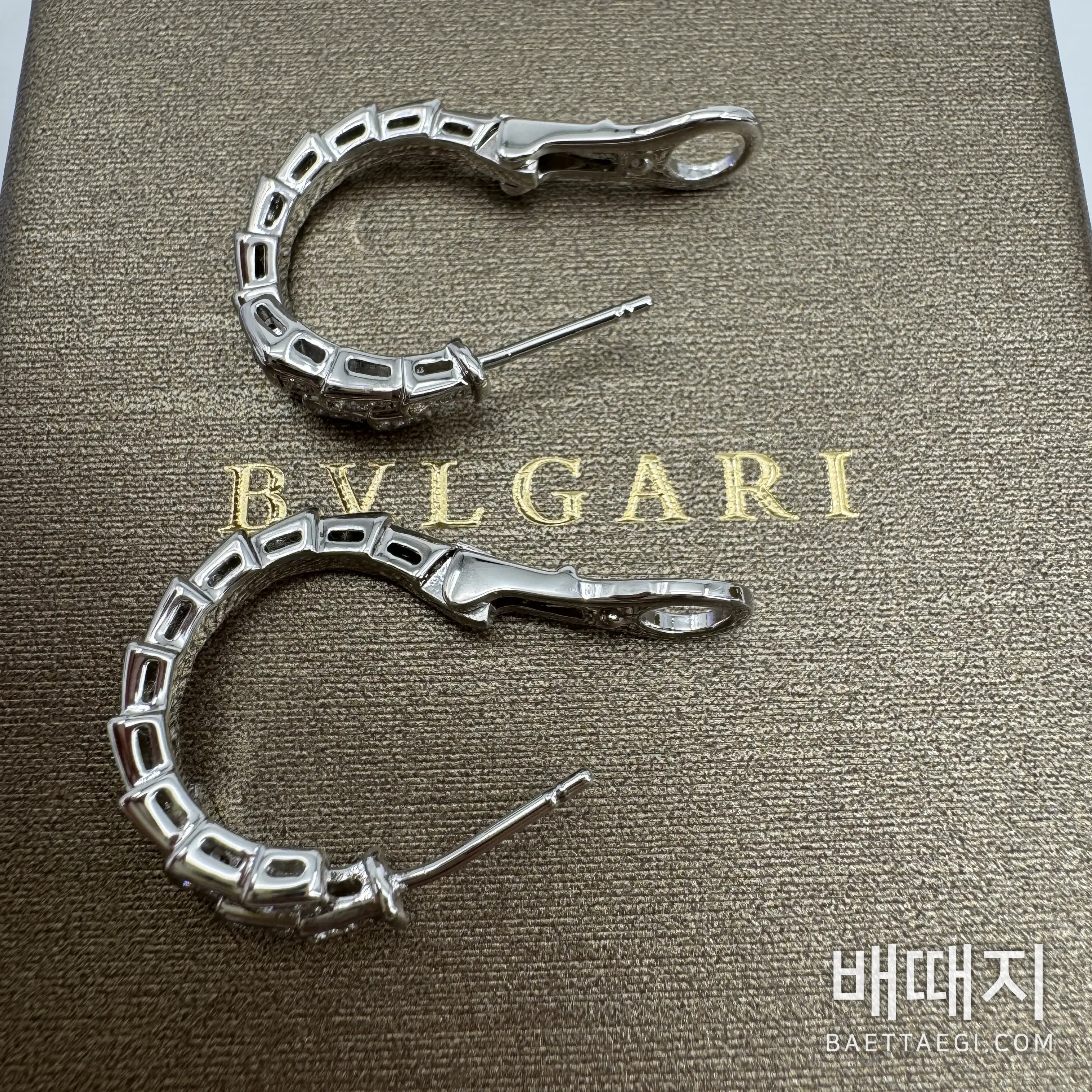 불가리 세르펜티 바이퍼 풀 다이아몬드 귀걸이 197699 검수사진 3