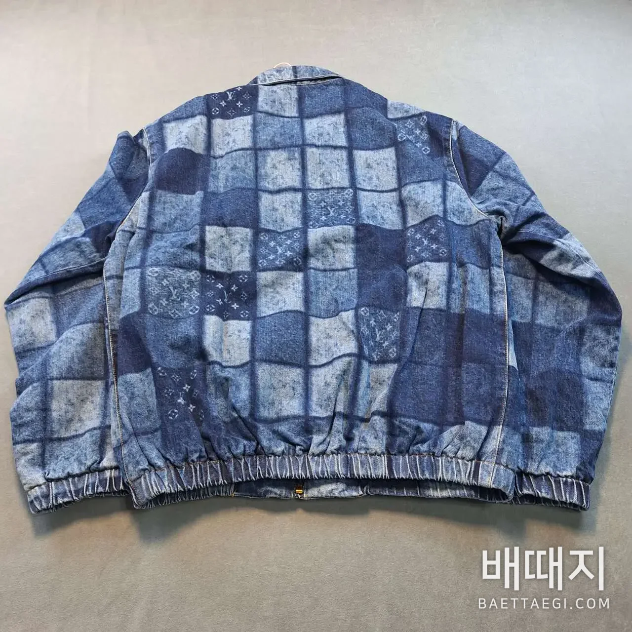 루이비통 블루 번아웃 레터 자카드 체크 데님 남성 자켓 156621 검수사진 2