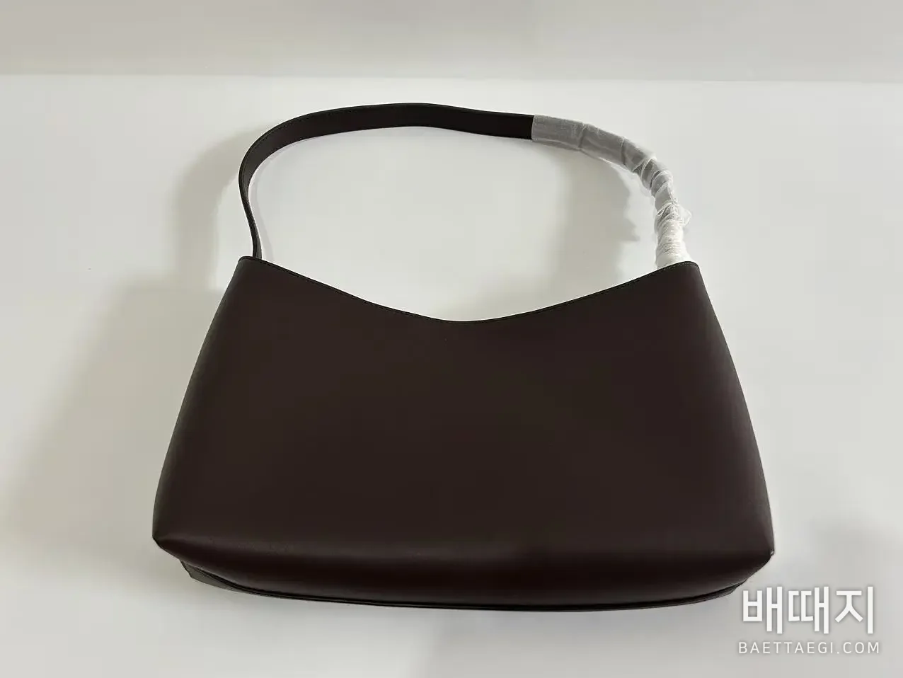 더로우 알마 바게뜨 dark brown 검수사진 1