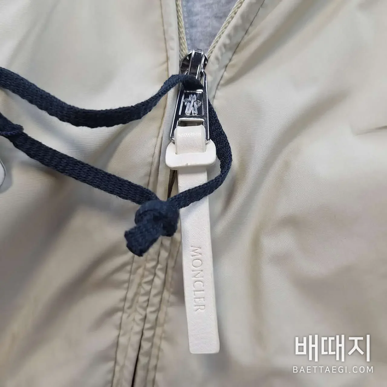 몽클레르 스탠드 카라 코튼 자켓 검수사진 5