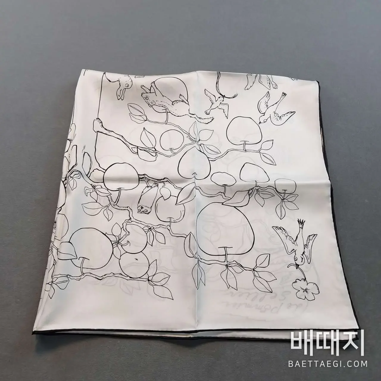 에르메스 안장 위 사과나무 실크 스카프 180207 검수사진 6
