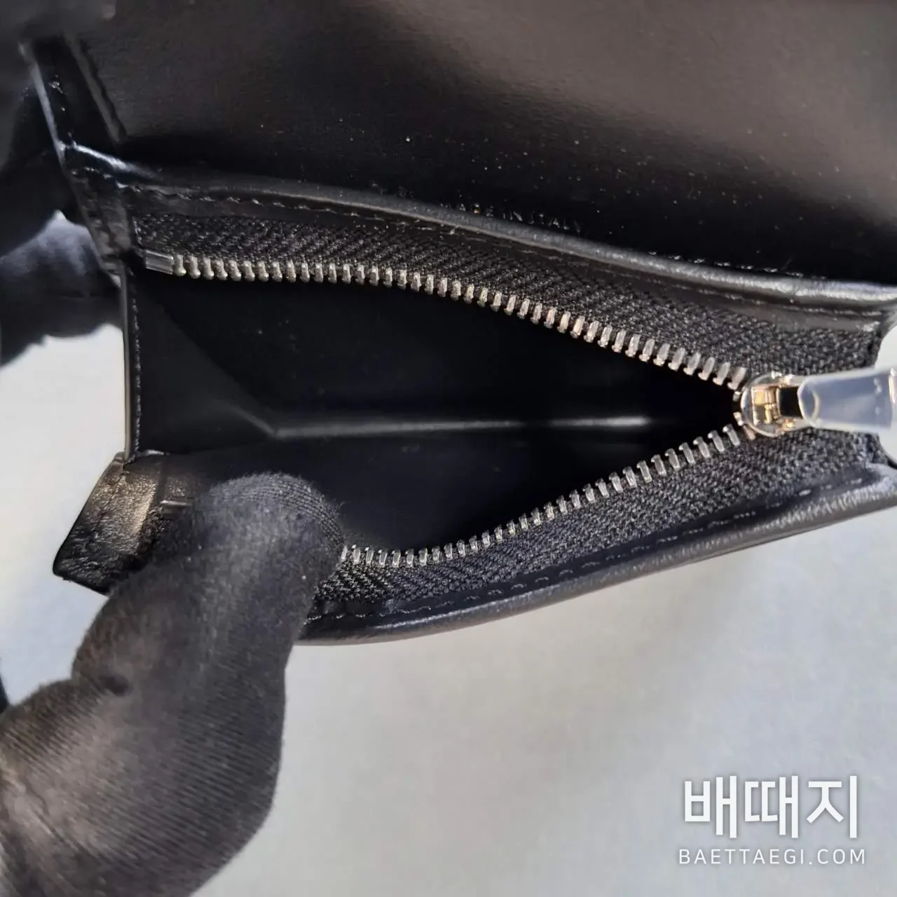 셀린느 지갑 22625 검수사진 7