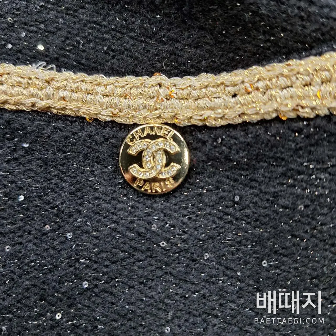 샤넬 골드 트림 캐시미어 가디건 검수사진 5