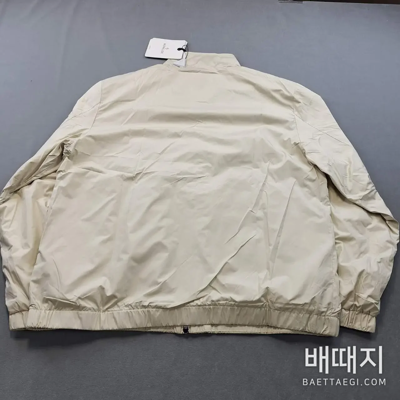 몽클레르 스탠드 카라 코튼 자켓 검수사진 2