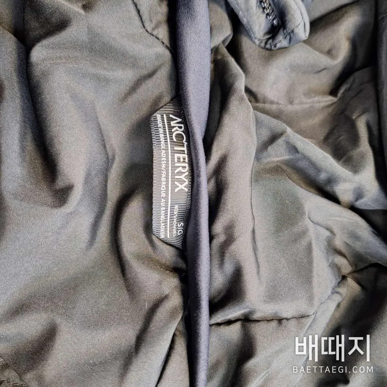 아크테릭스 [TZ] 아톰 LT 후디 2.0 블랙 200179 Arc'teryx Atom LT Hoodie 2.0 검수사진 8