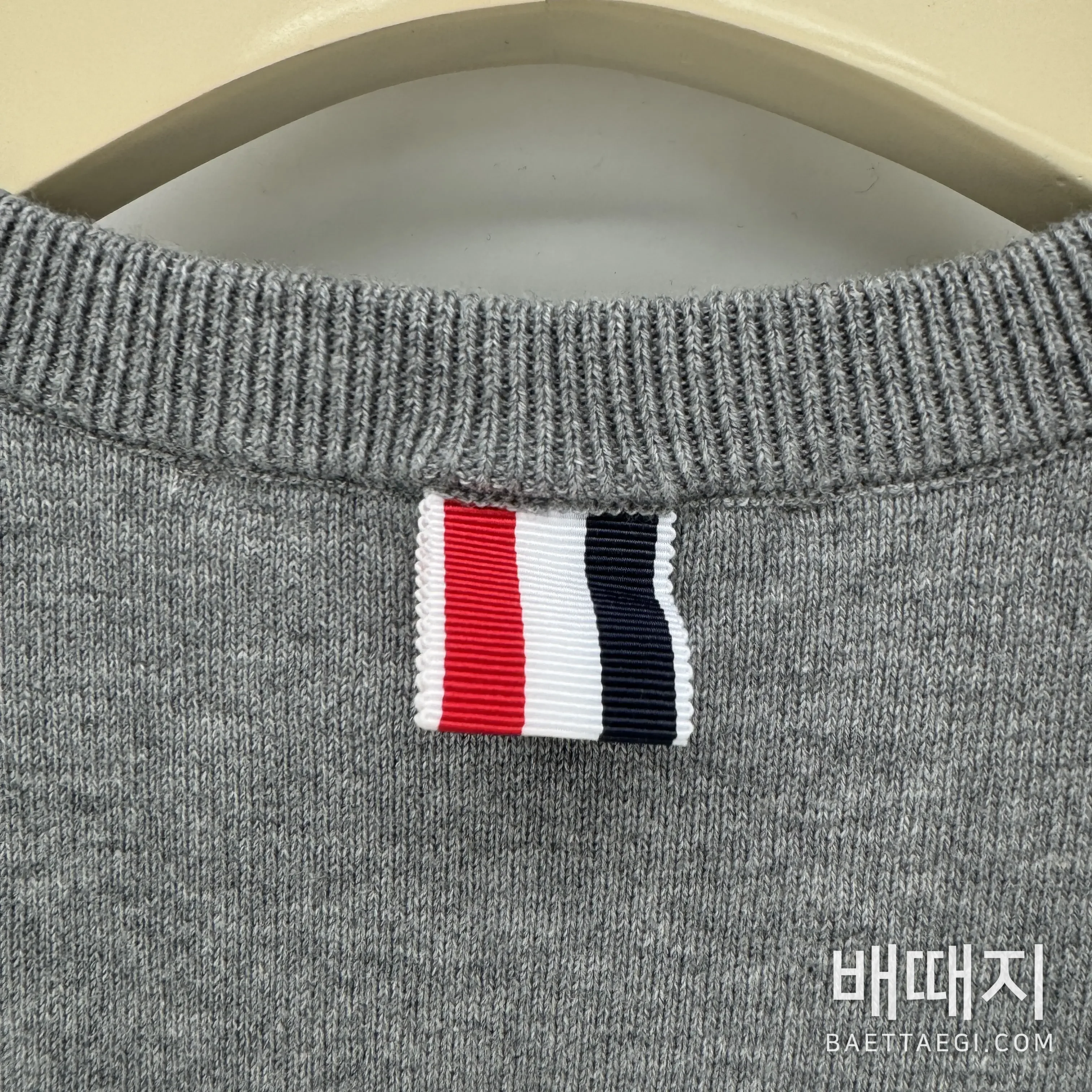 톰브라운 4바 스트라이프 플리츠 민소매 원피스 126262 검수사진 6