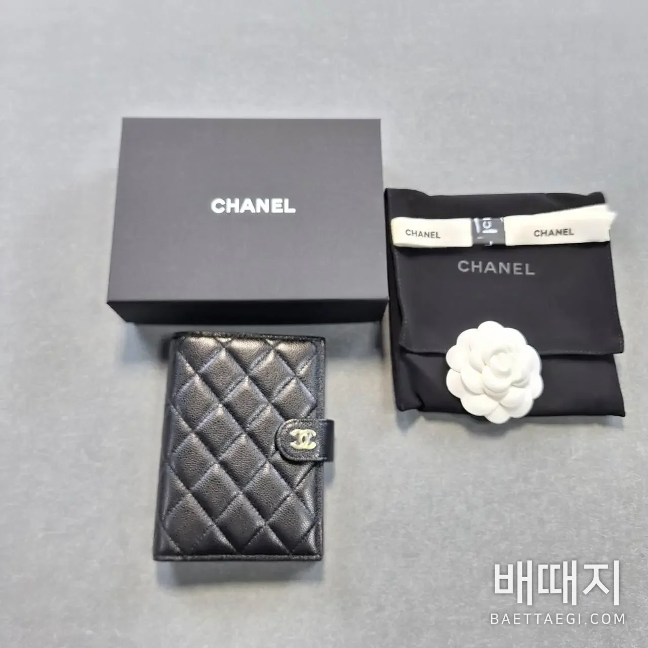 샤넬 다이아몬드 스티치 더블 C 로고 지갑 검수사진 4