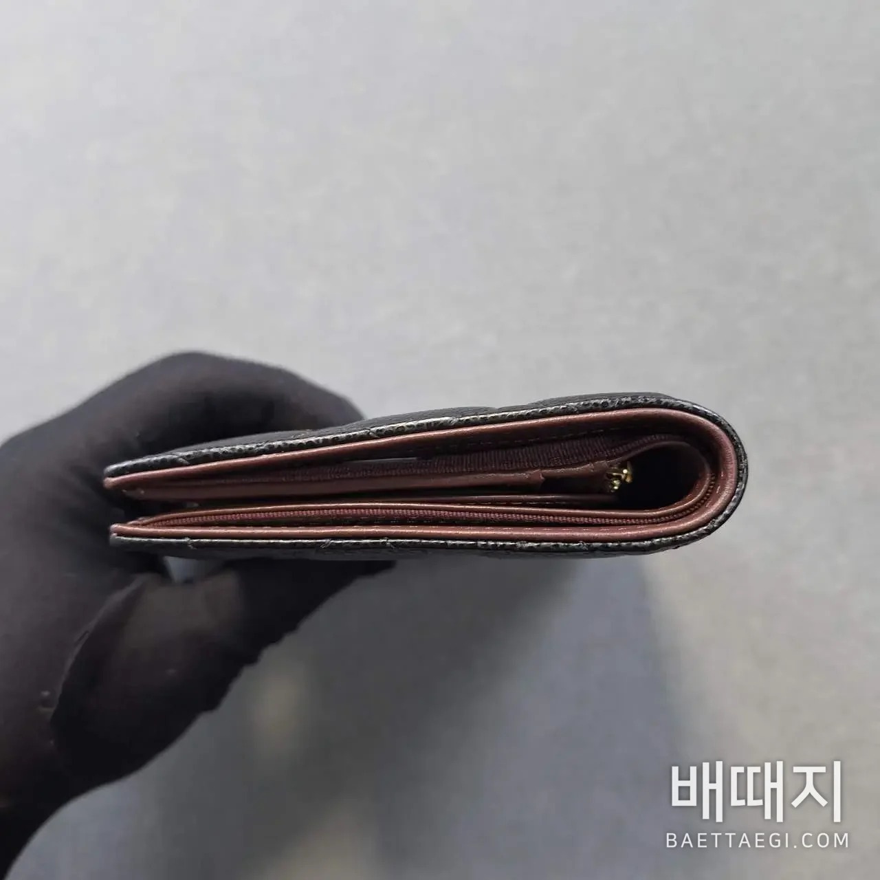샤넬 다이아몬드 스티치 더블 C 로고 지갑 167612 검수사진 10