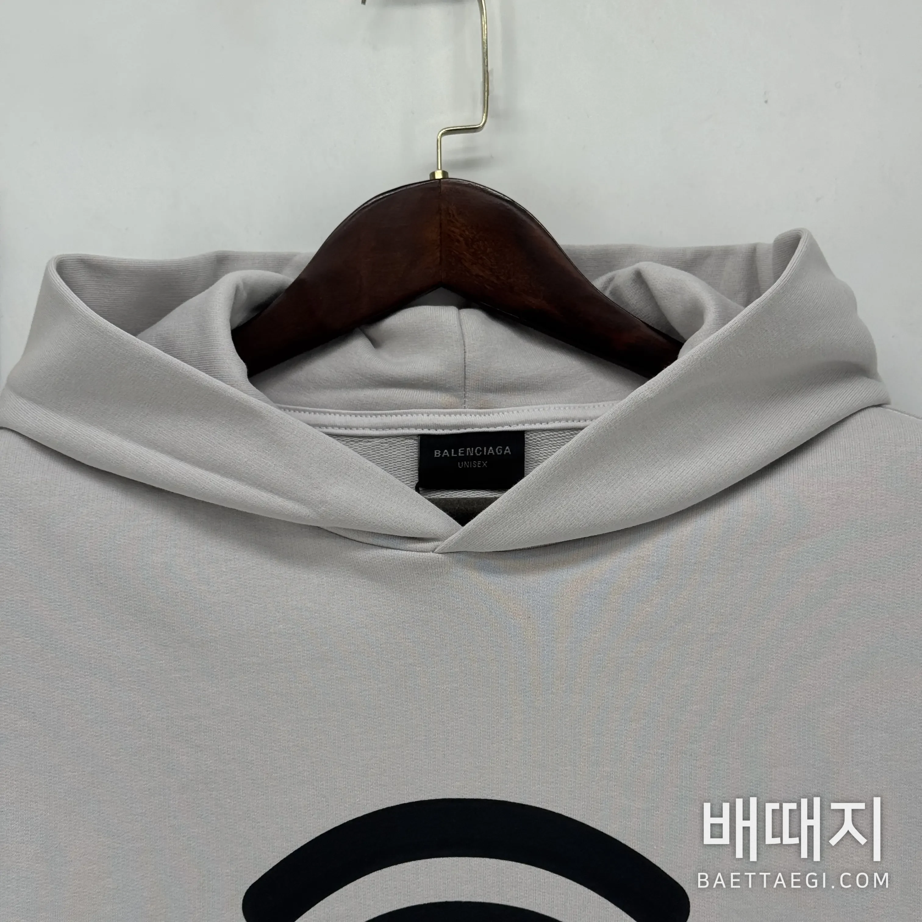 발렌시아가 하트 무선 후드 남성용 검수사진 3